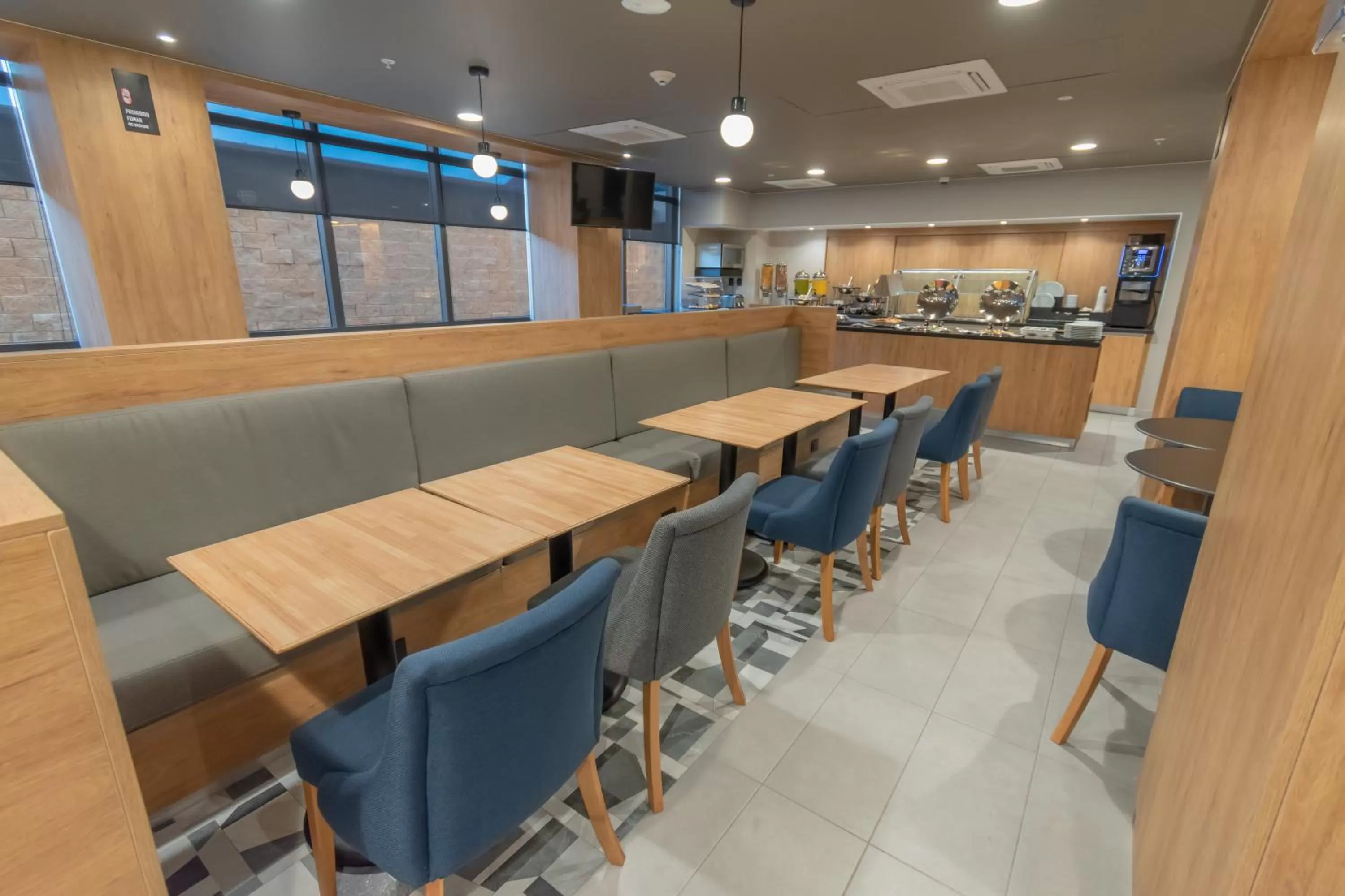 Restaurant/places to eat in Highland Chihuahua