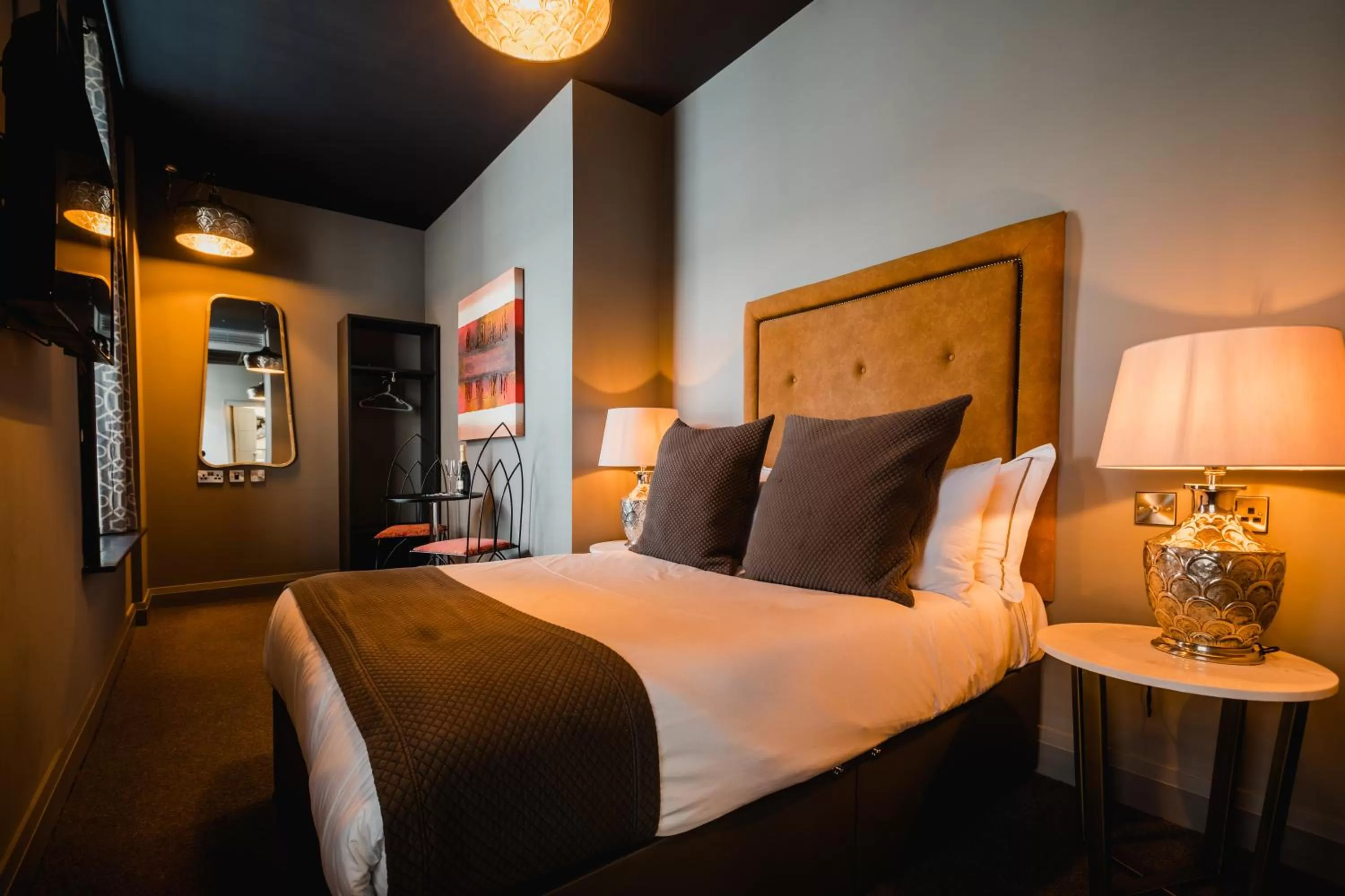 Bedroom in Green Ginger House