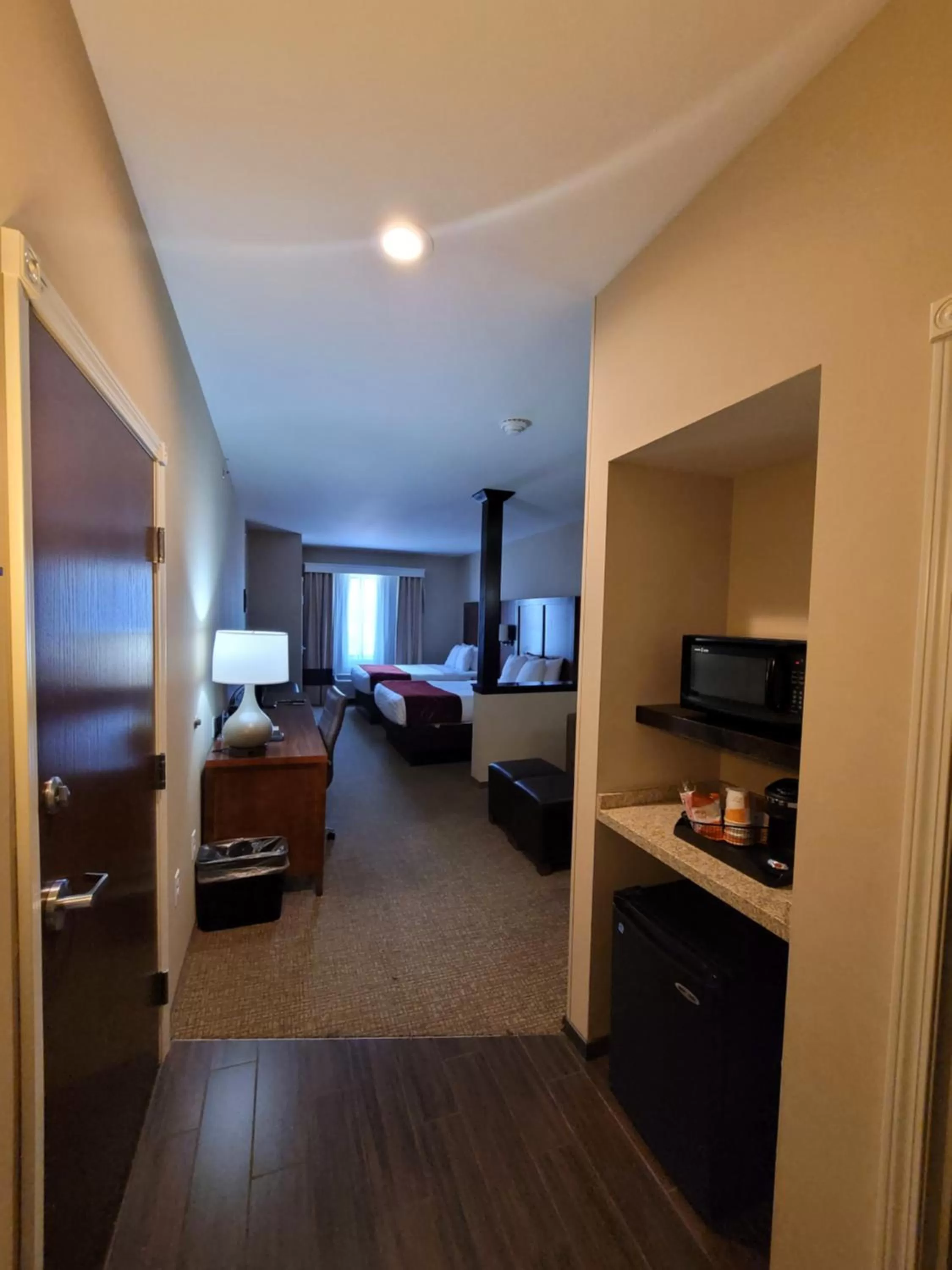 Seating area, Bed in Comfort Suites Kanab National Park Area