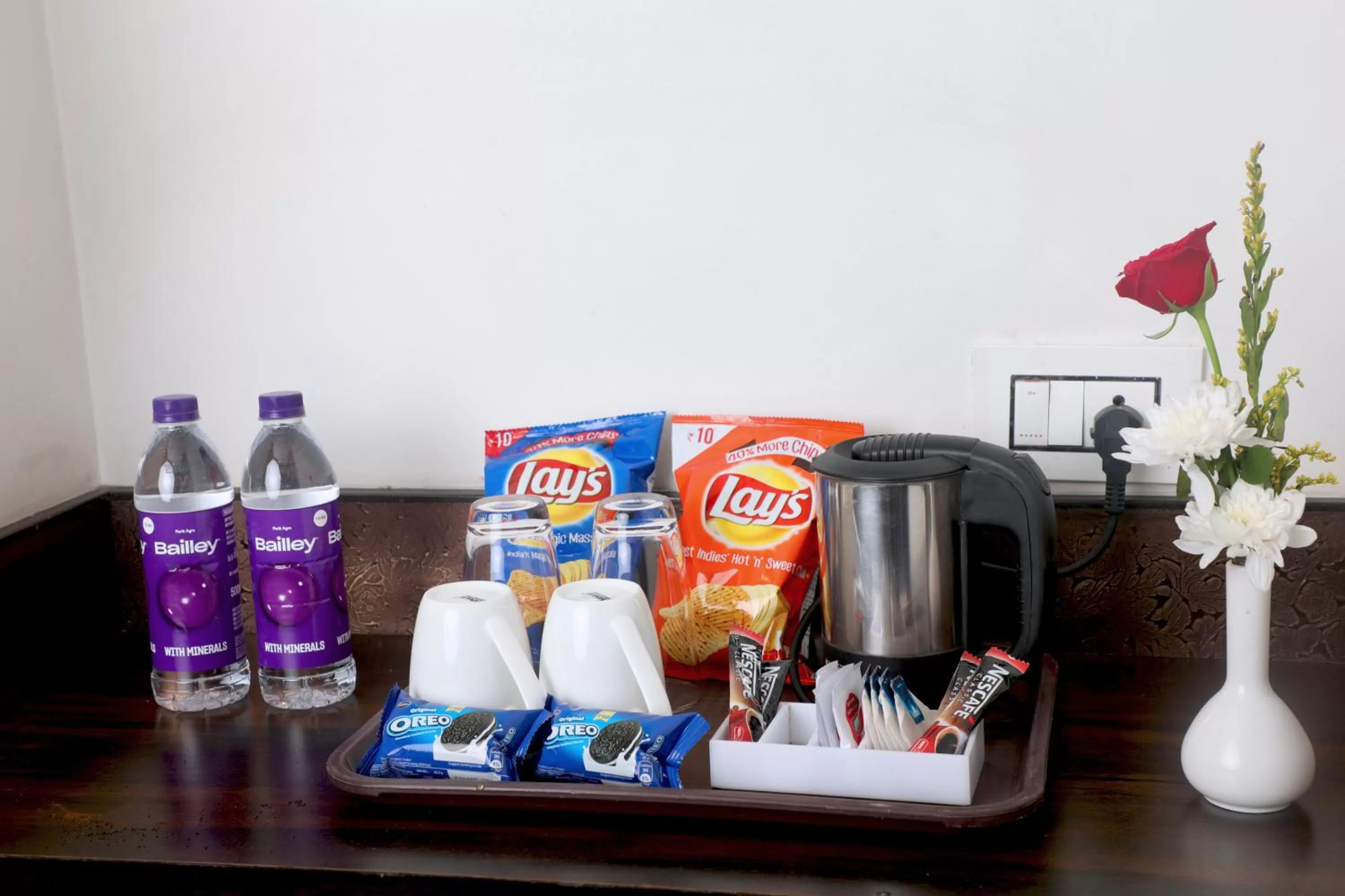 Photo of the whole room in Hotel Planet Four