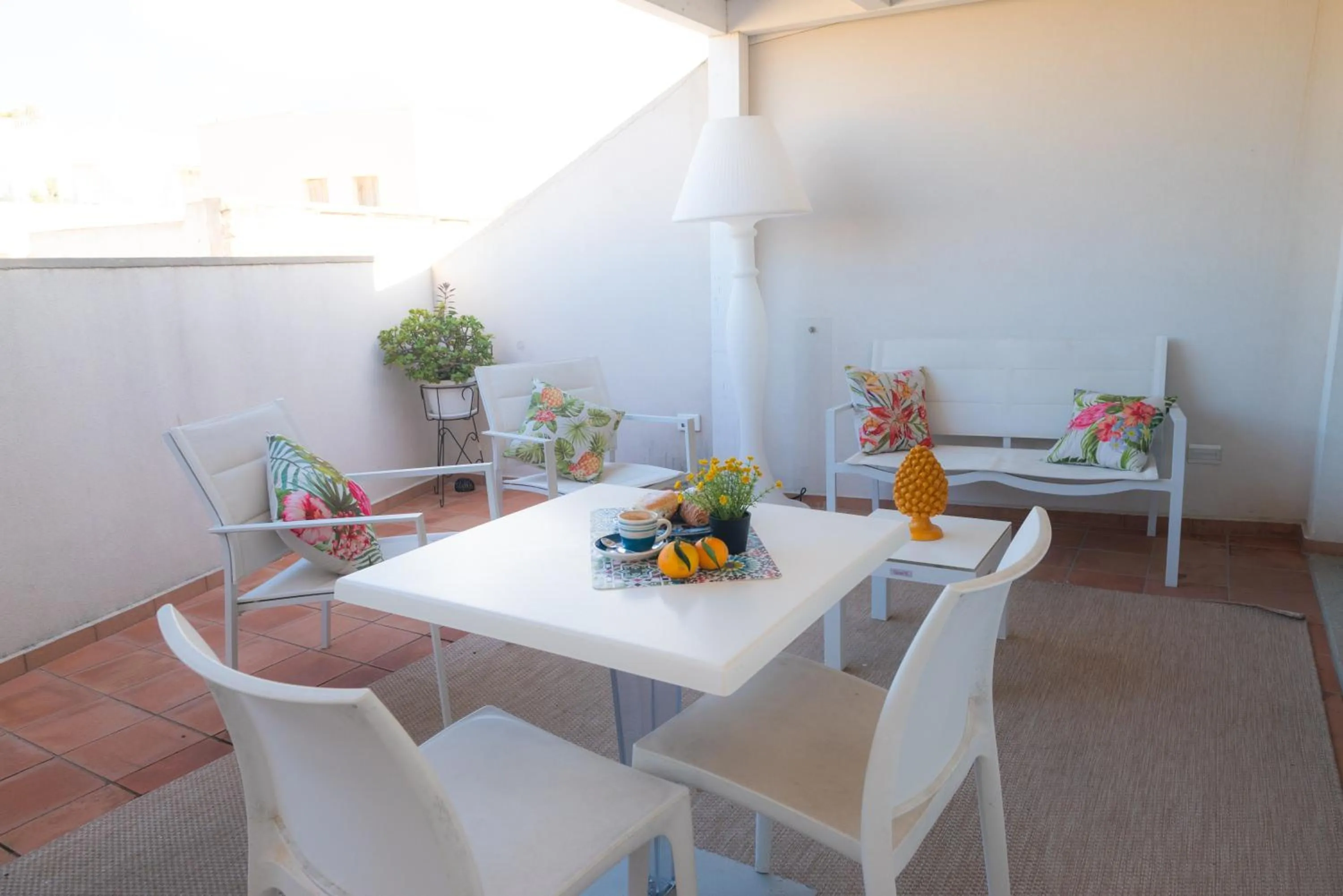 Balcony/Terrace in ZIBIBBO SUITES & ROOMS - Aparthotel in Centro Storico a Trapani