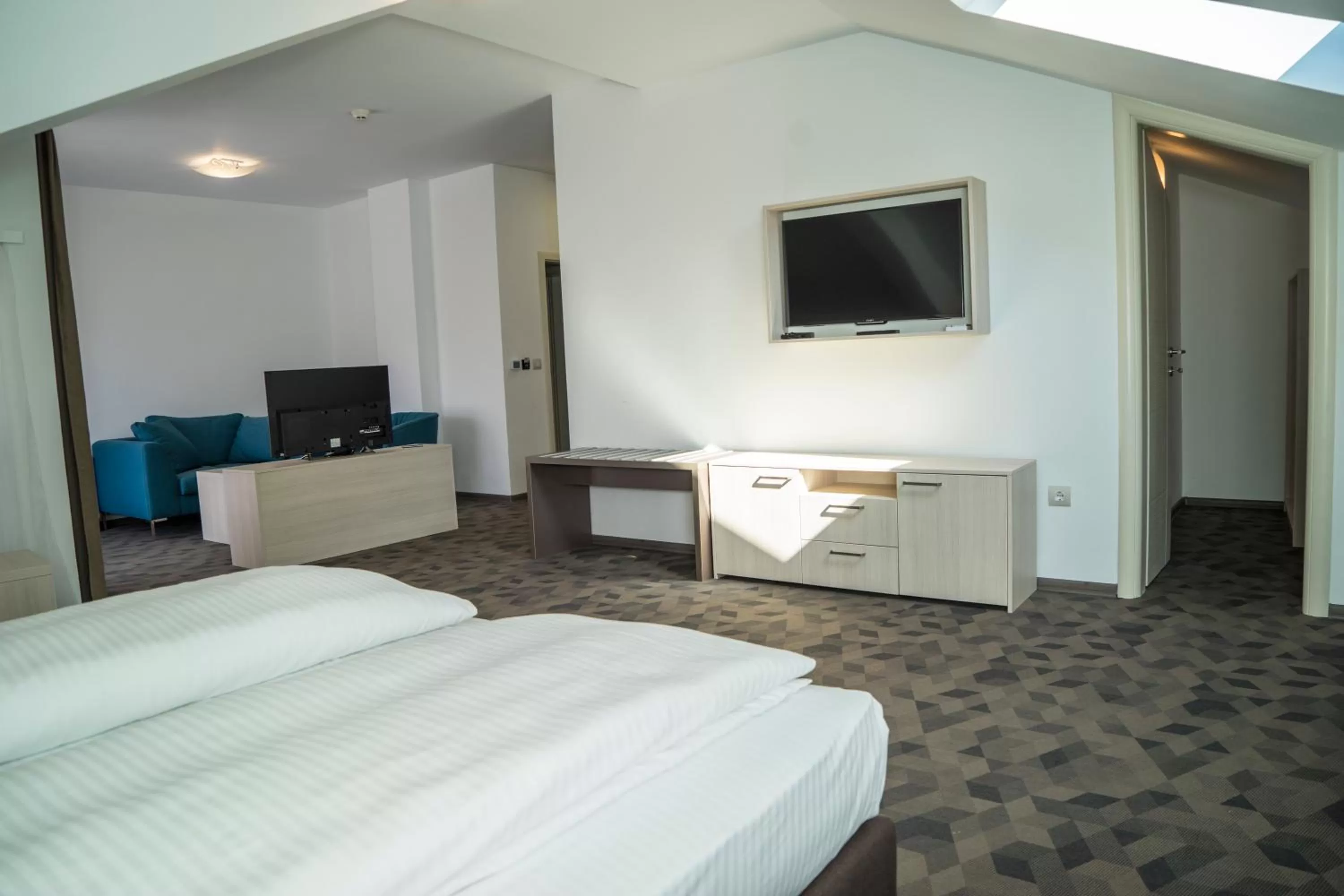 Photo of the whole room, TV/Entertainment Center in Hotel Kapetanovina