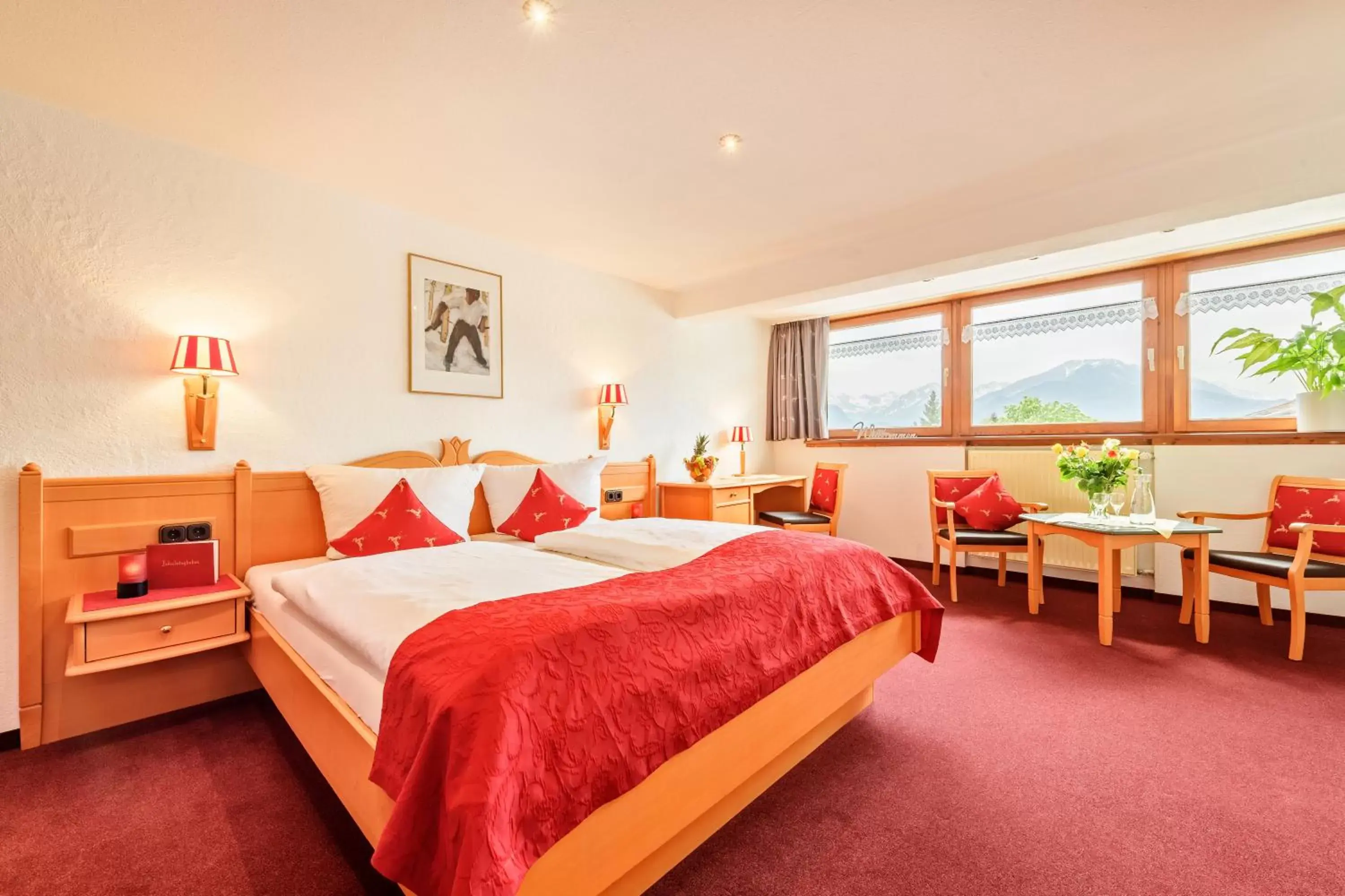 Double Room with Mountain View in Familien- und Wellnesshotel "Landhaus Viktoria" Double Room with Mountain View in Familien- und Wellnesshotel "Landhaus Viktoria"