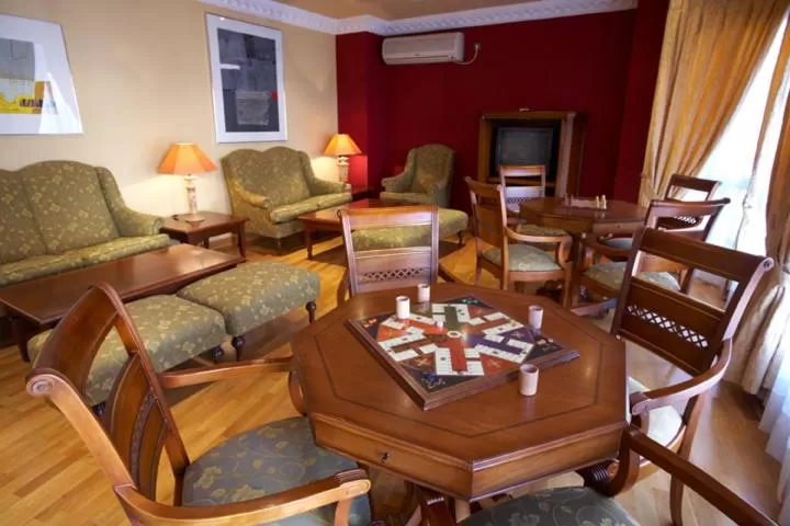 Business facilities in Hotel Juanito