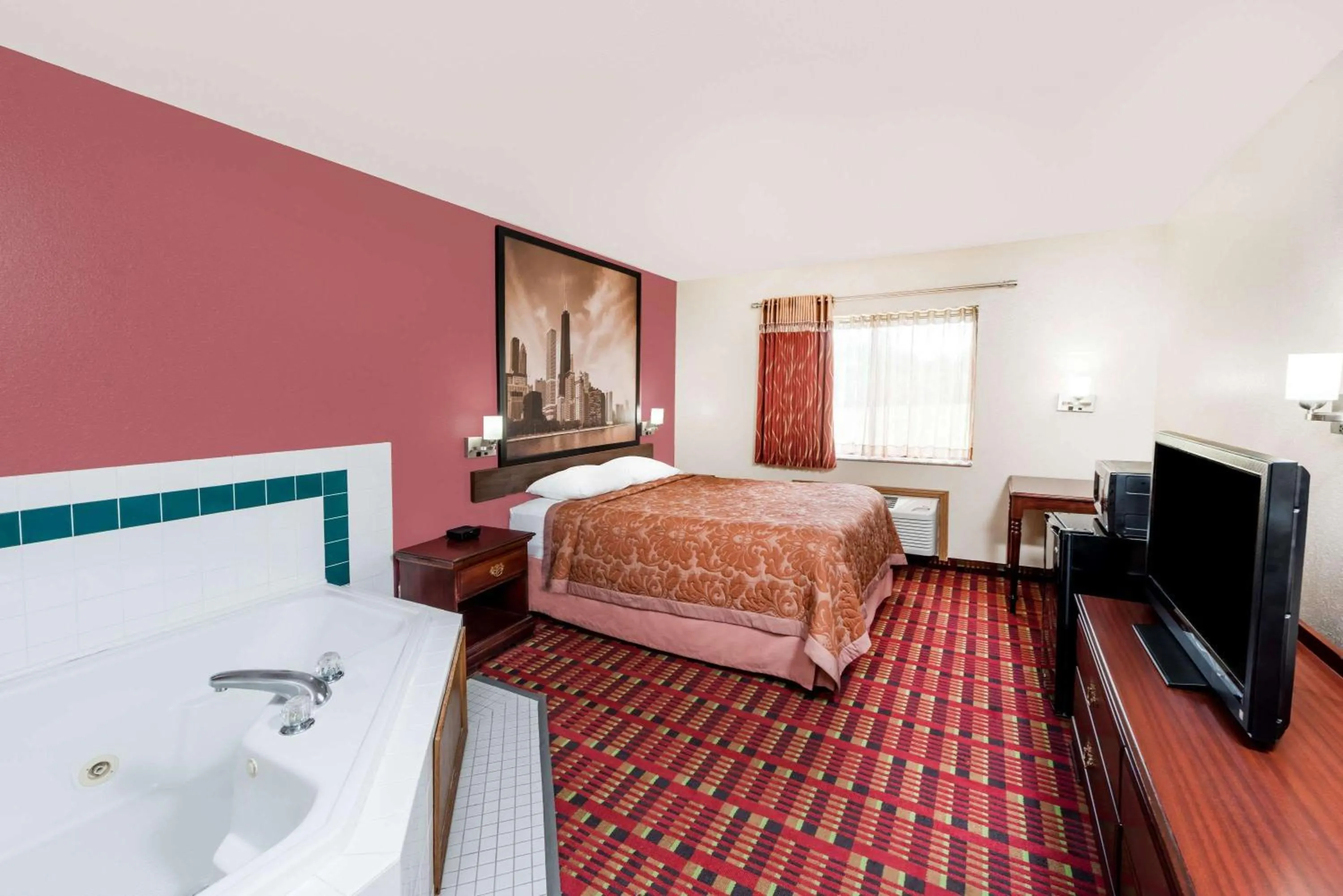 Photo of the whole room, Bed in Super 8 by Wyndham Paris IL