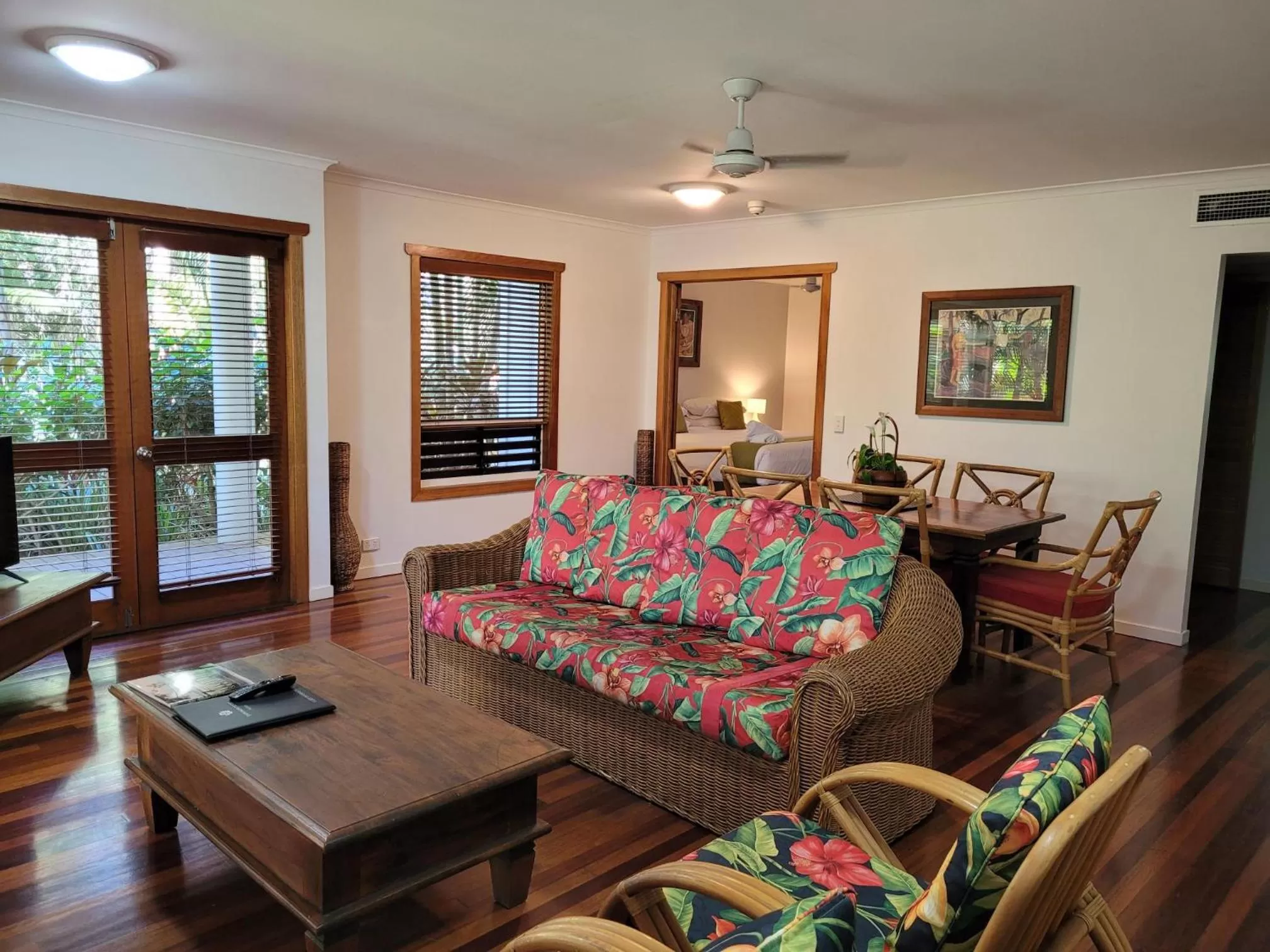 Living room in South Pacific Resort & Spa Noosa