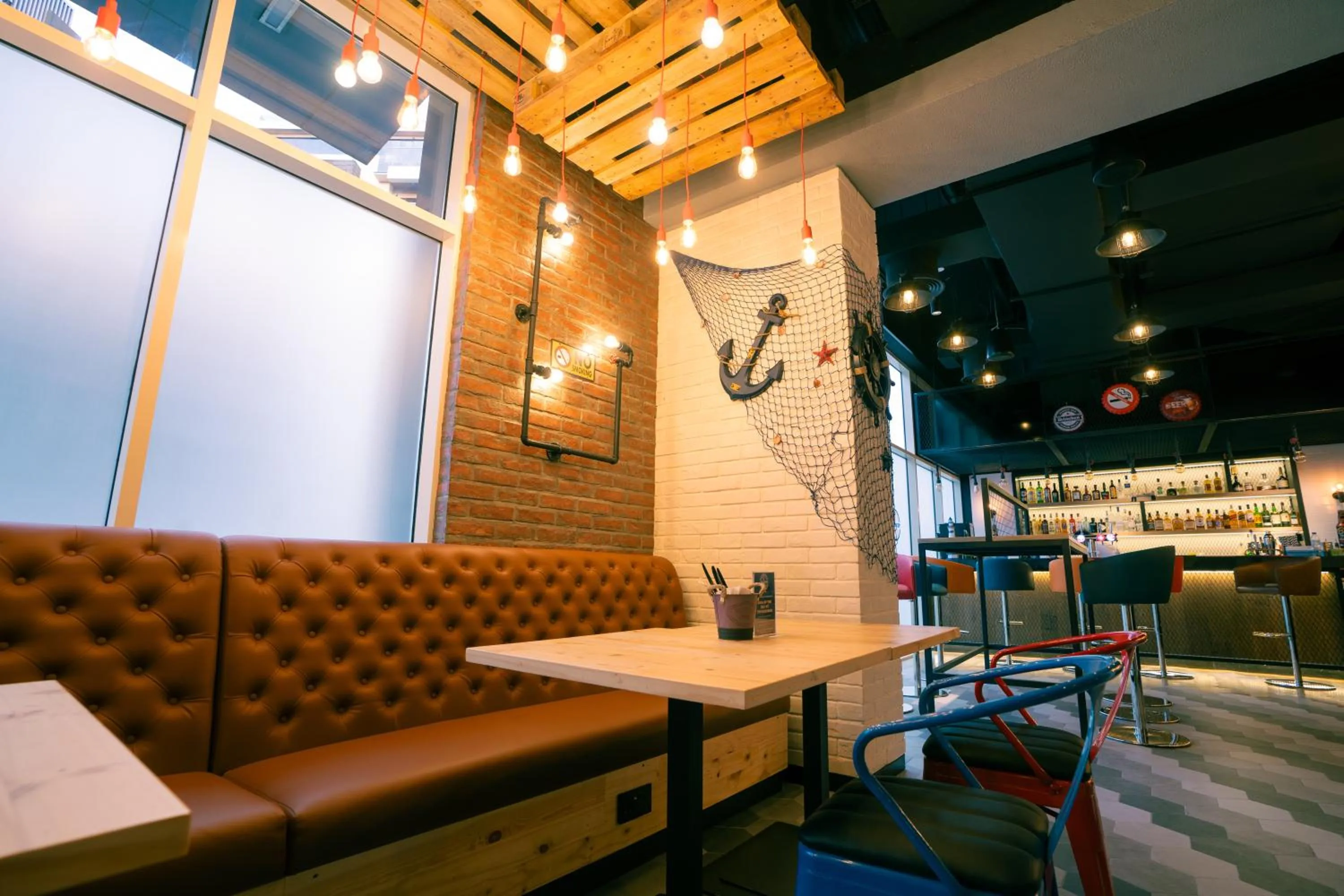 Lounge or bar in Hilton Garden inn Dubai Jumeirah