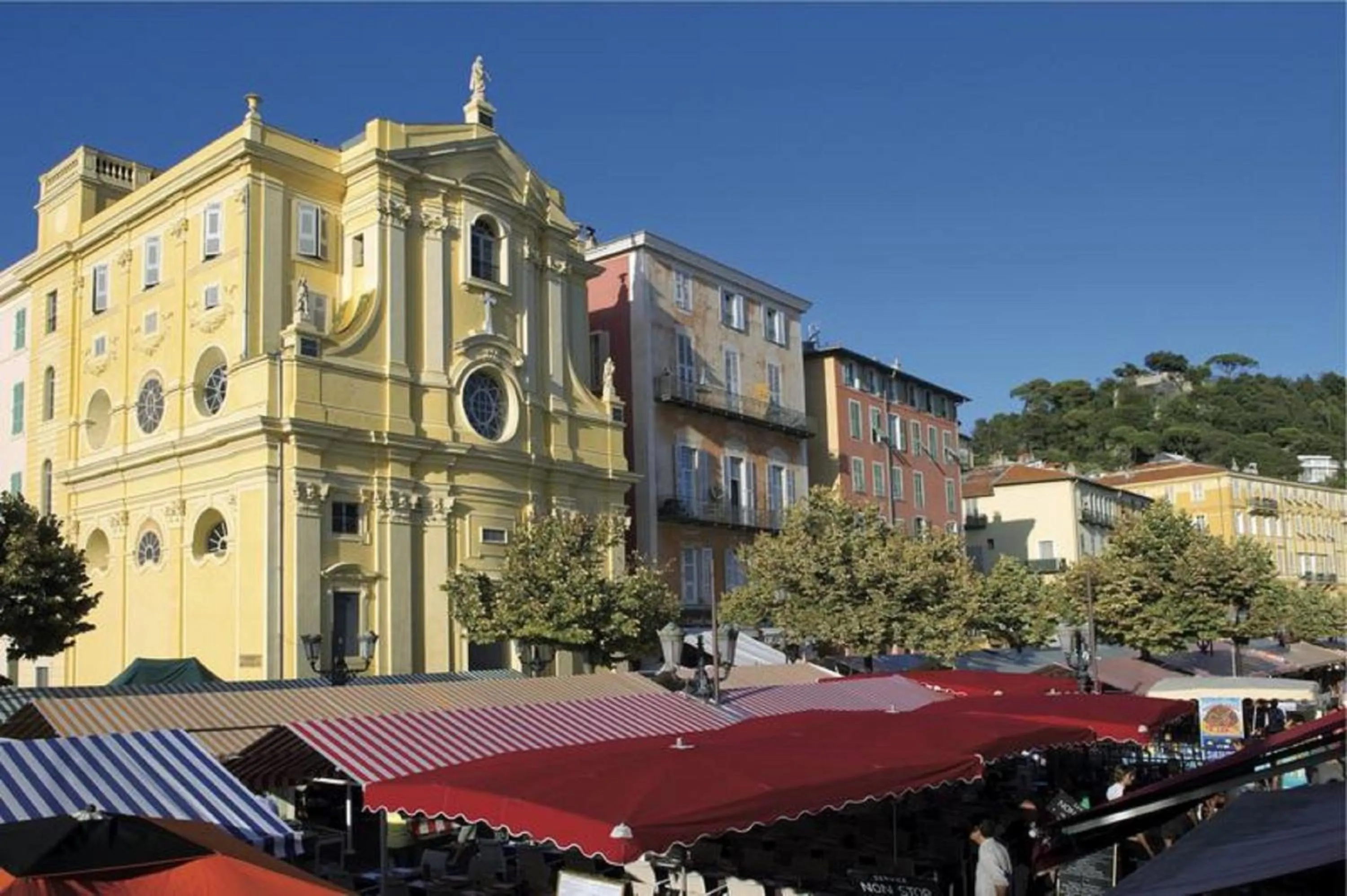 Day in Hotel Nap By HappyCulture