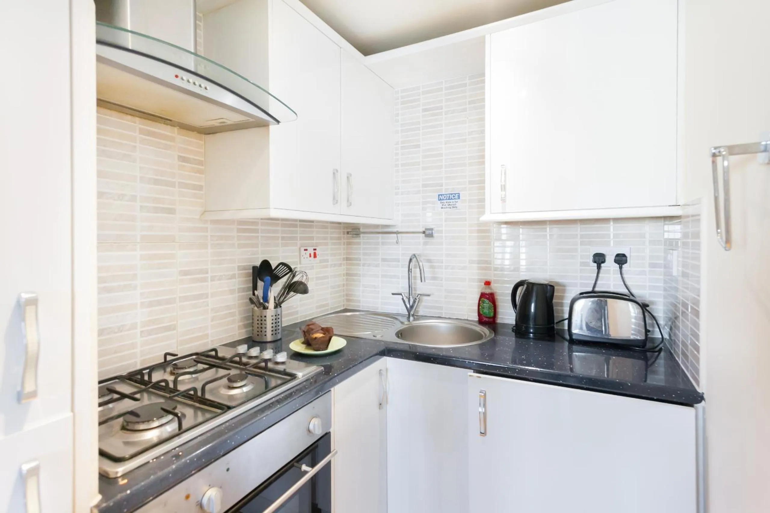 Kitchen or kitchenette in Kings Cross Prime Stay Apartments