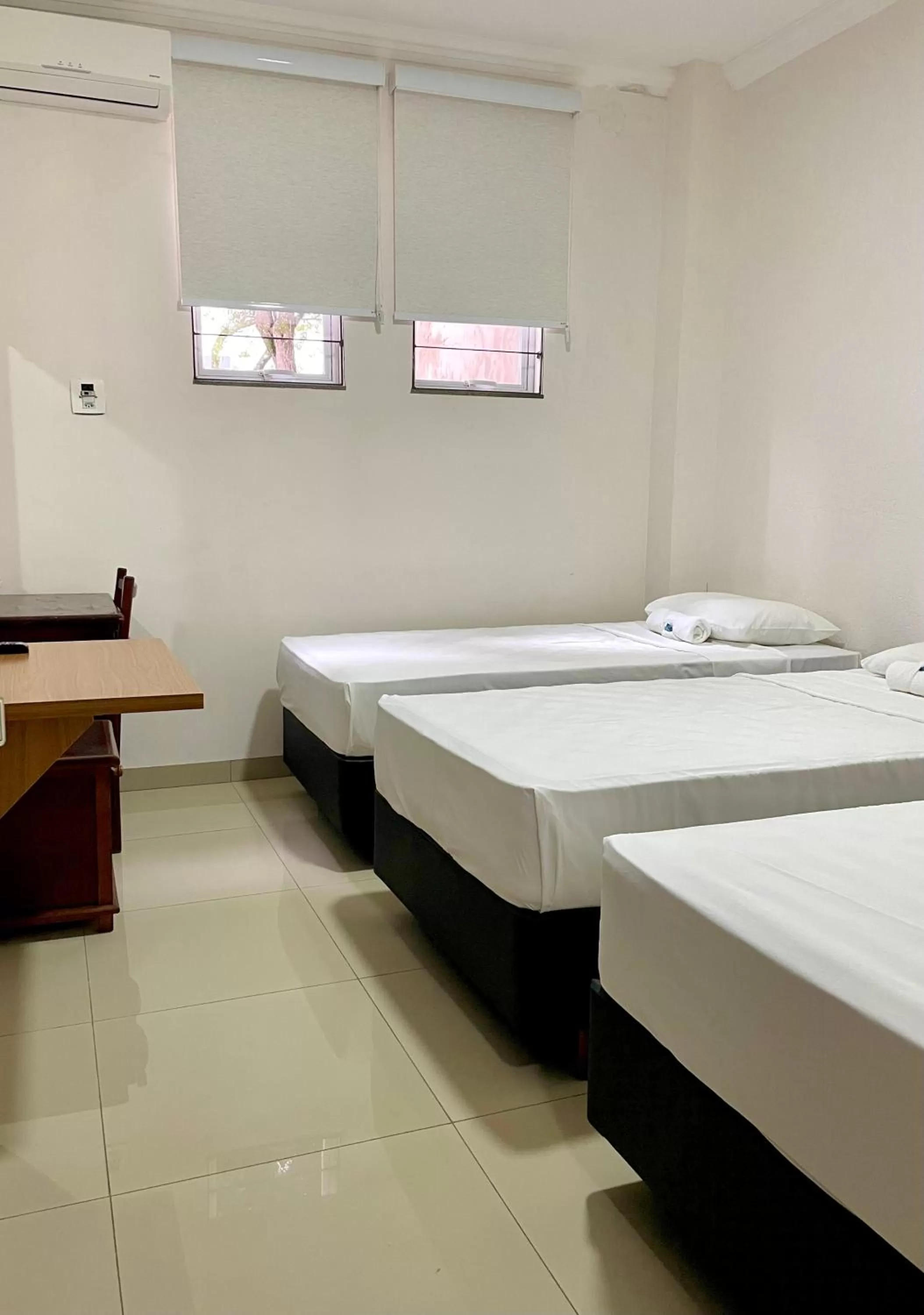 Bed in Nav Park Hotel