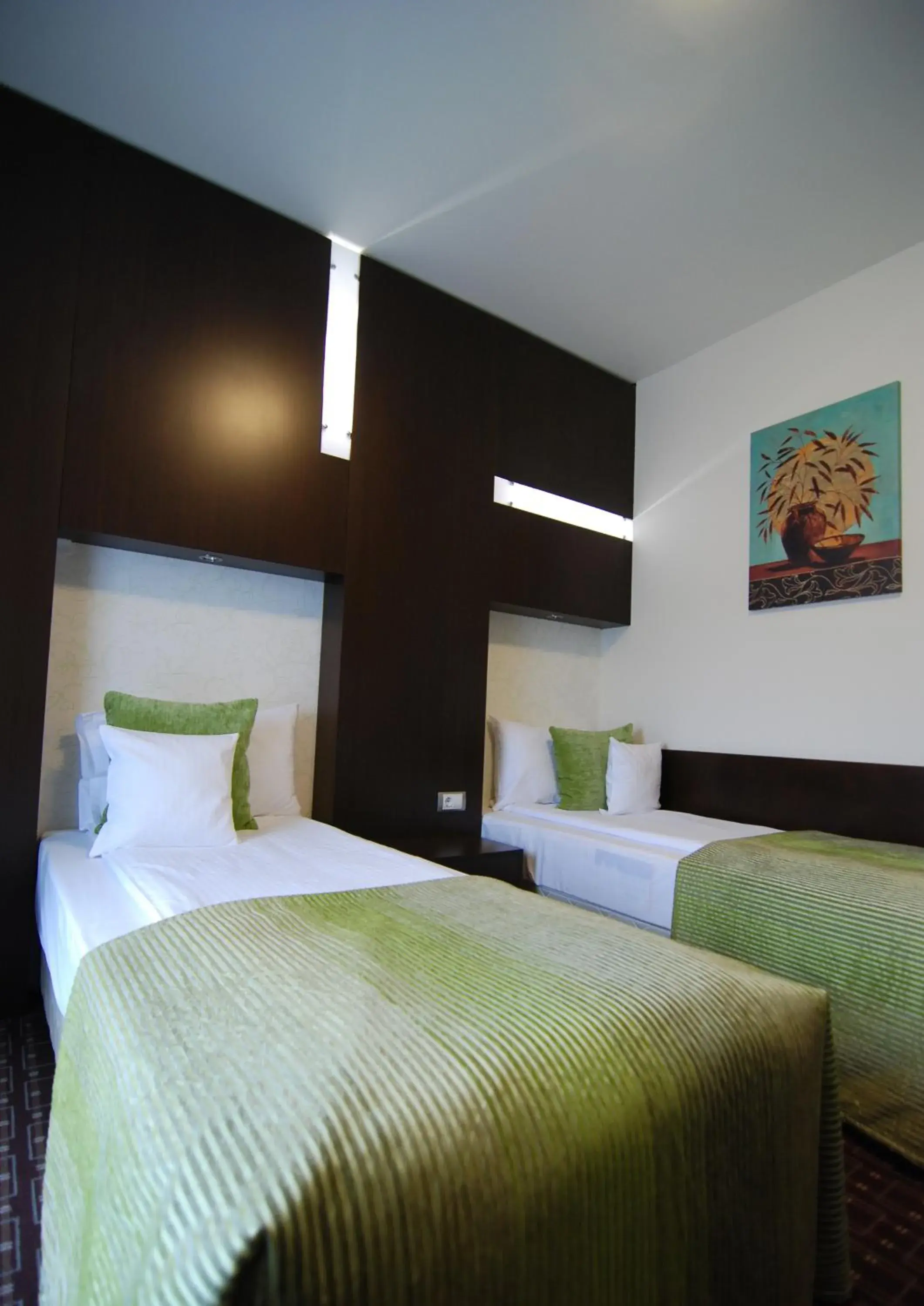 Standard Twin Room in Hotel Cubix Standard Twin Room in Hotel Cubix