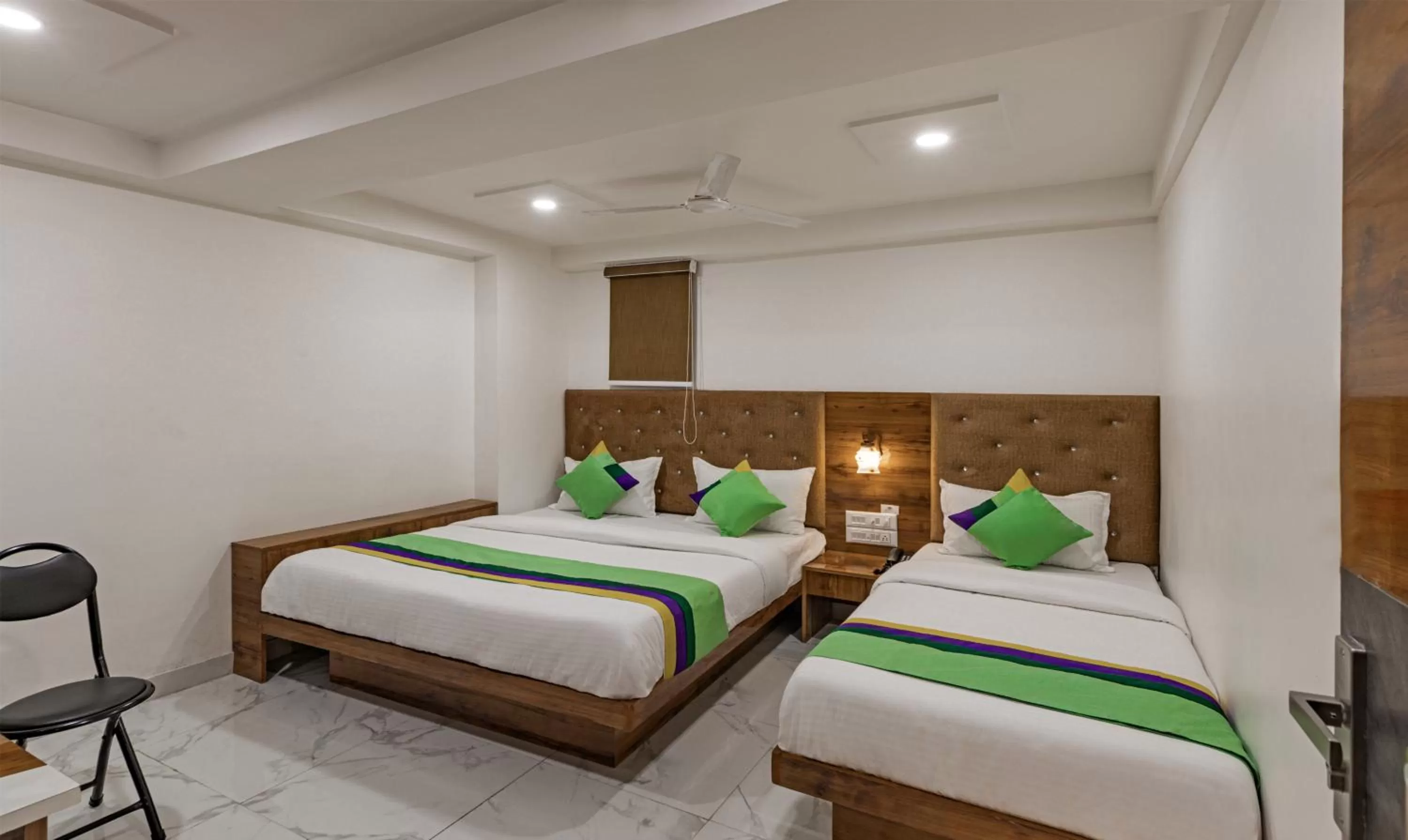 Bed in Treebo Trend Prince Plaza