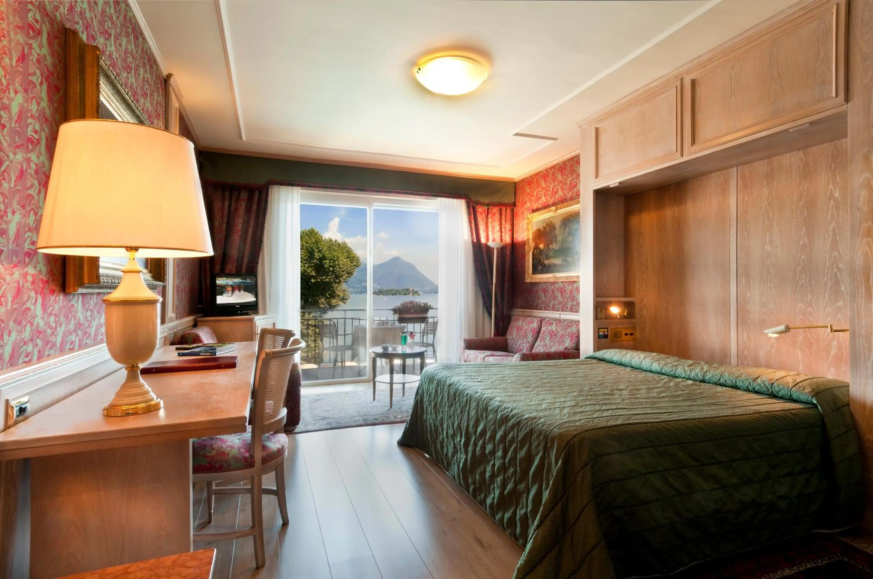 Bed in Grand Hotel Dino