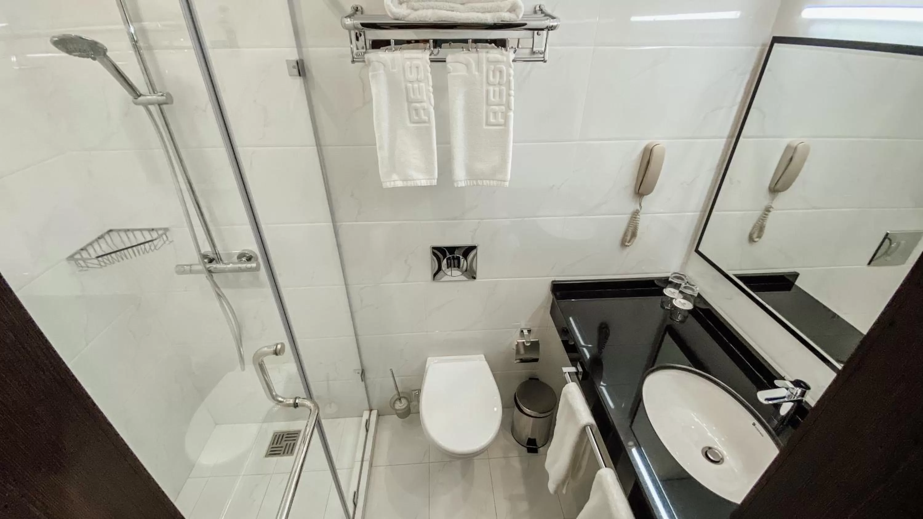 Bathroom in Resident City Hotel