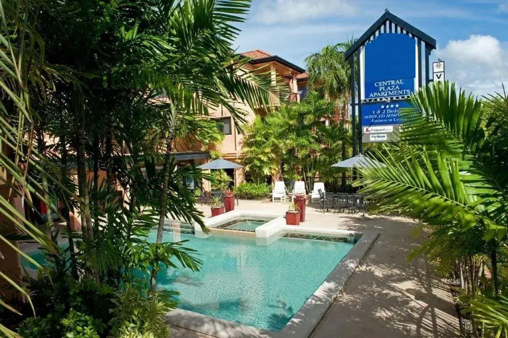 Central Plaza Apartments Central Plaza Apartments