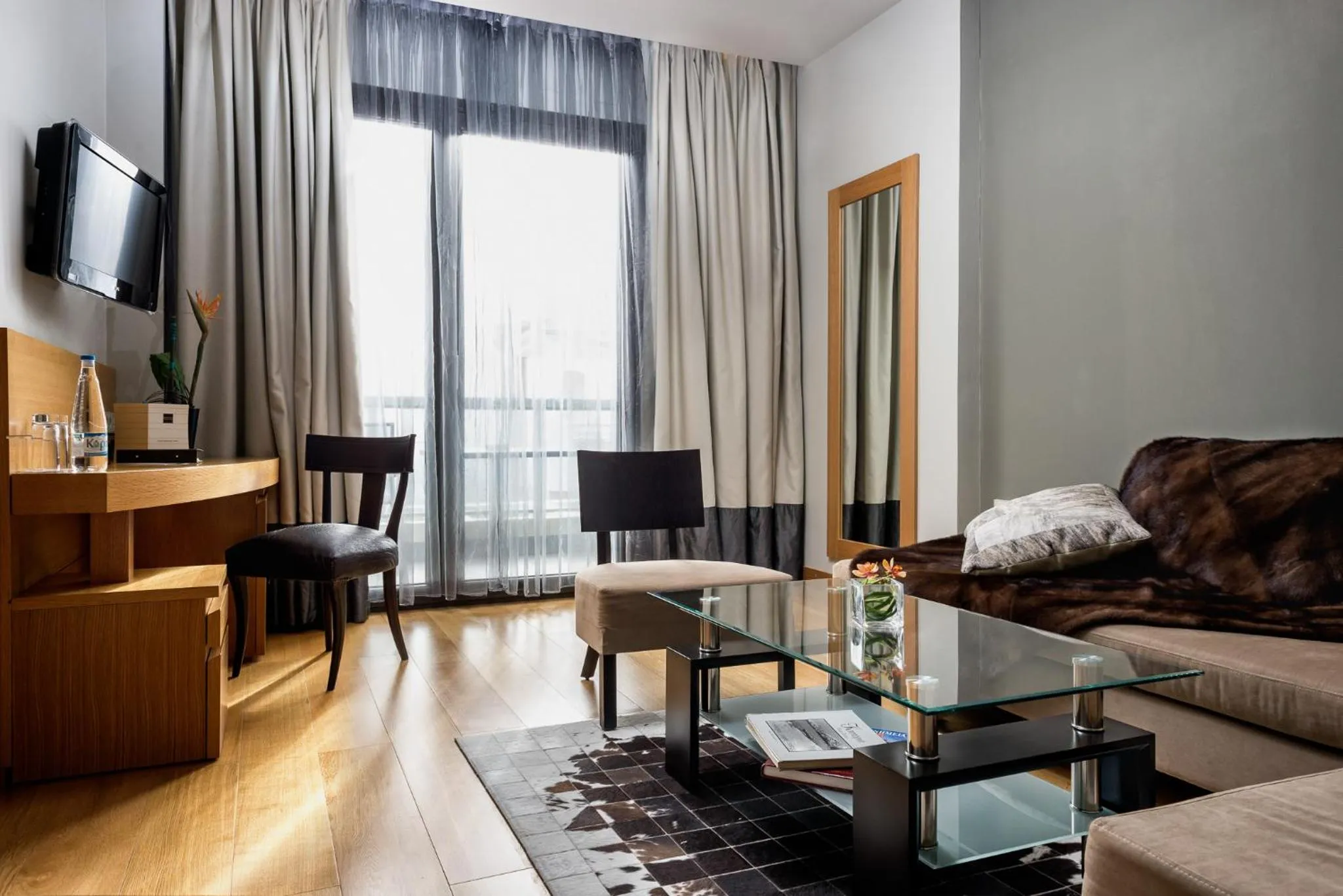 Living room in Esperos Palace Luxury & Spa Hotel