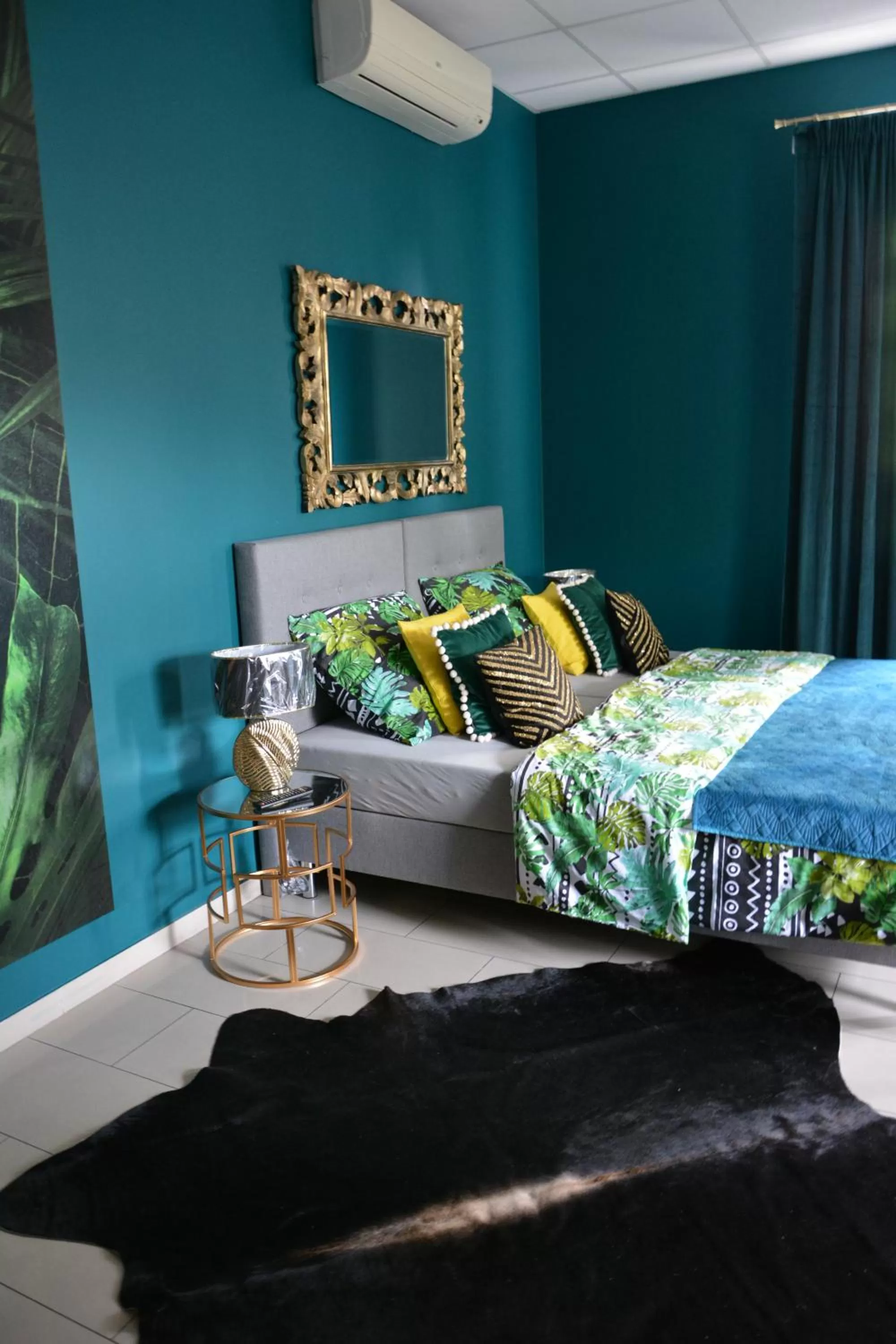 Living room, Bed in Apartamenty i pokoje „Pod Jedynką”