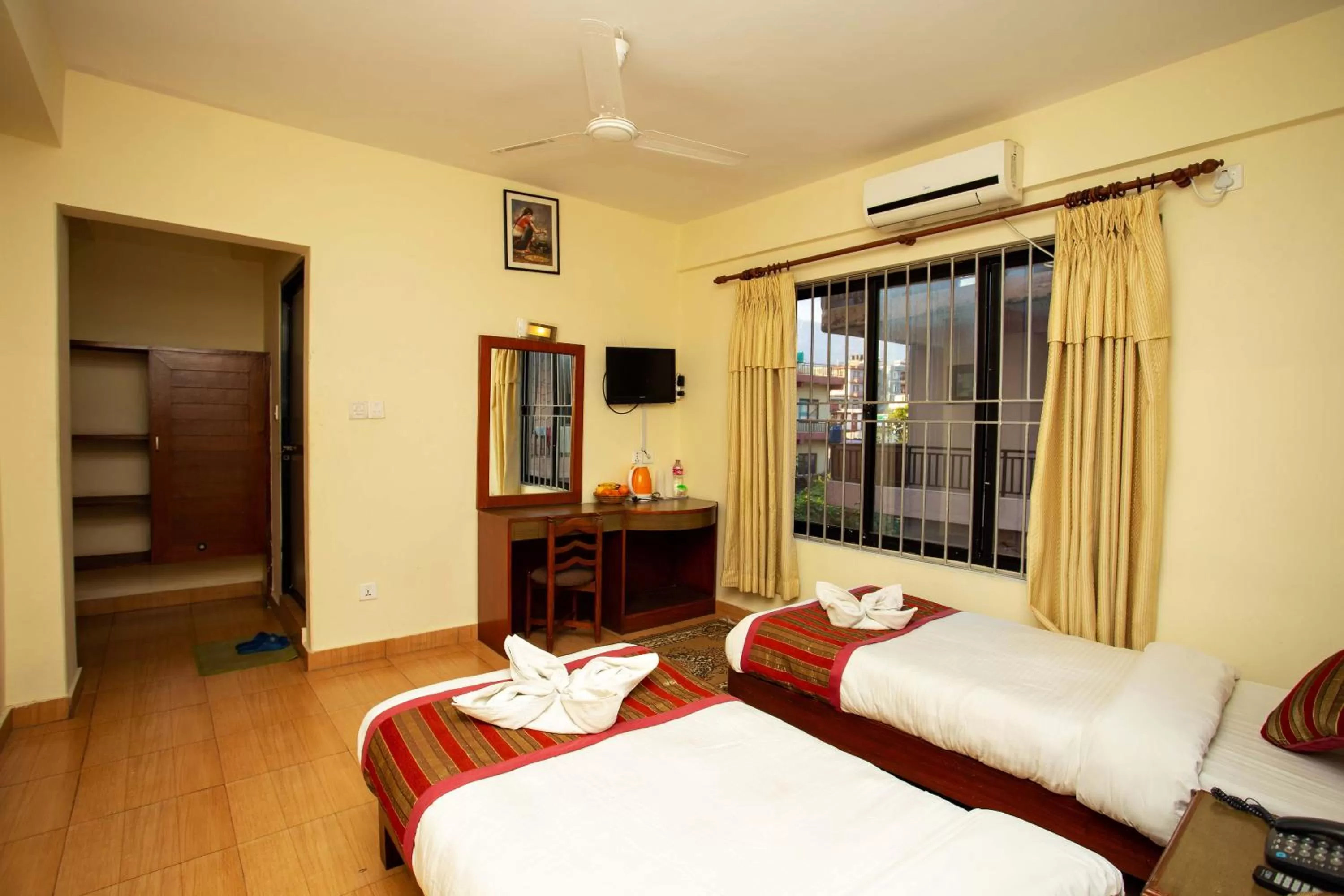 Photo of the whole room, Bed in Hotel Orchid