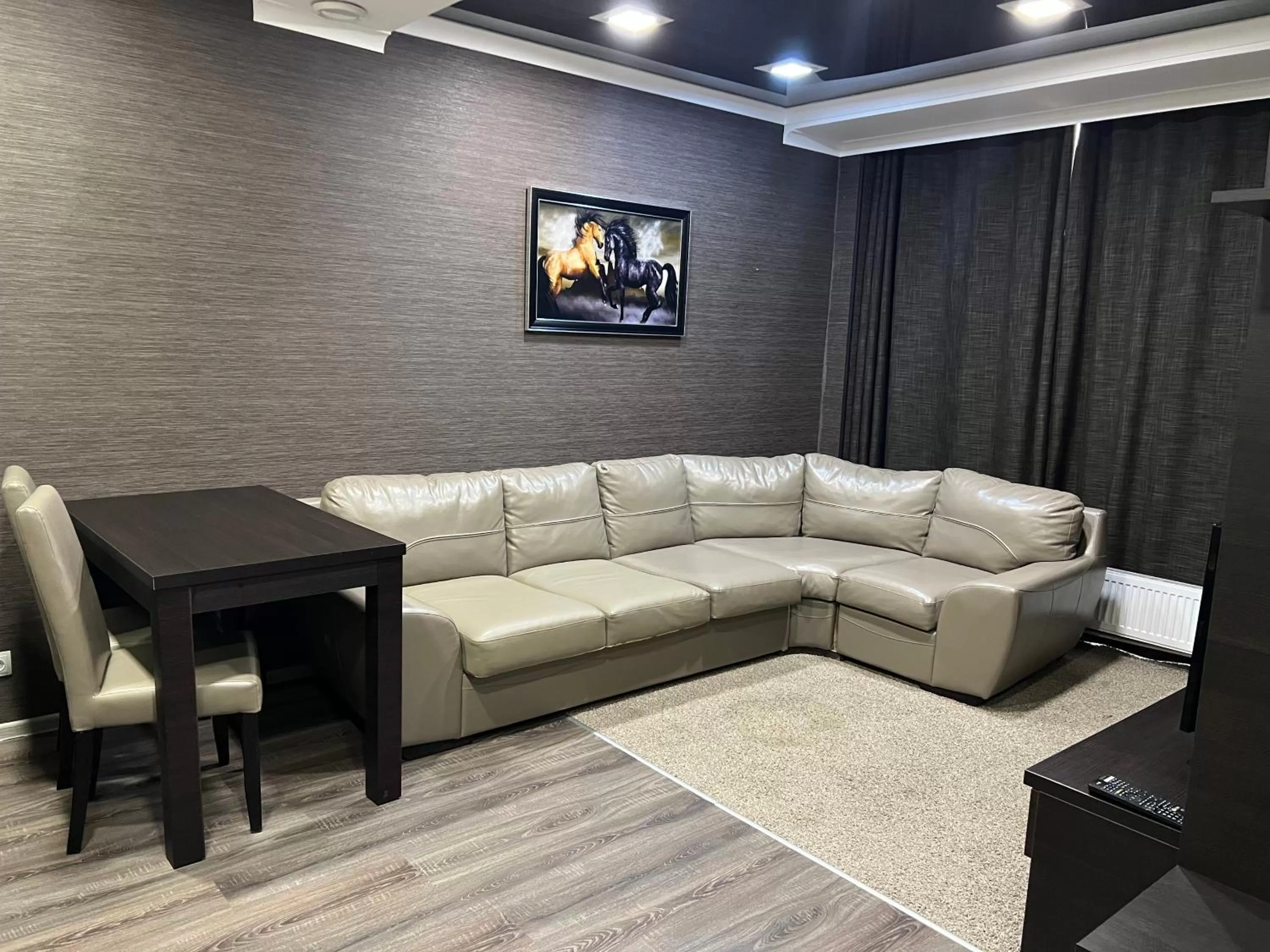 Seating Area in Elite Hotel