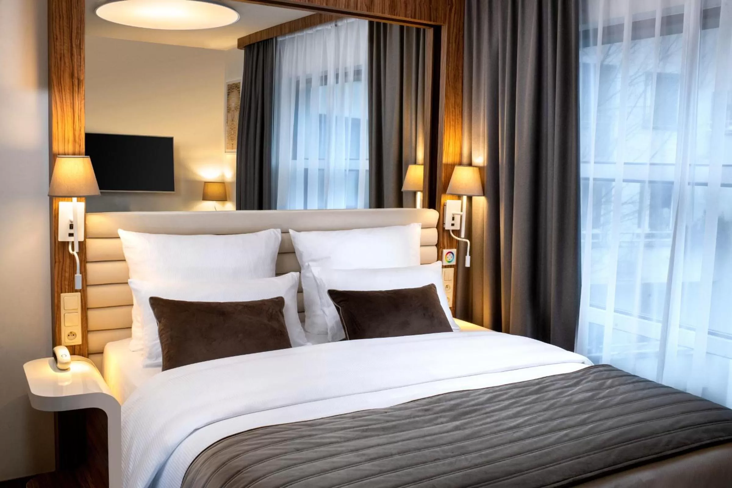 Bedroom, Bed in Leonardo Boutique Hotel Krakow City Center