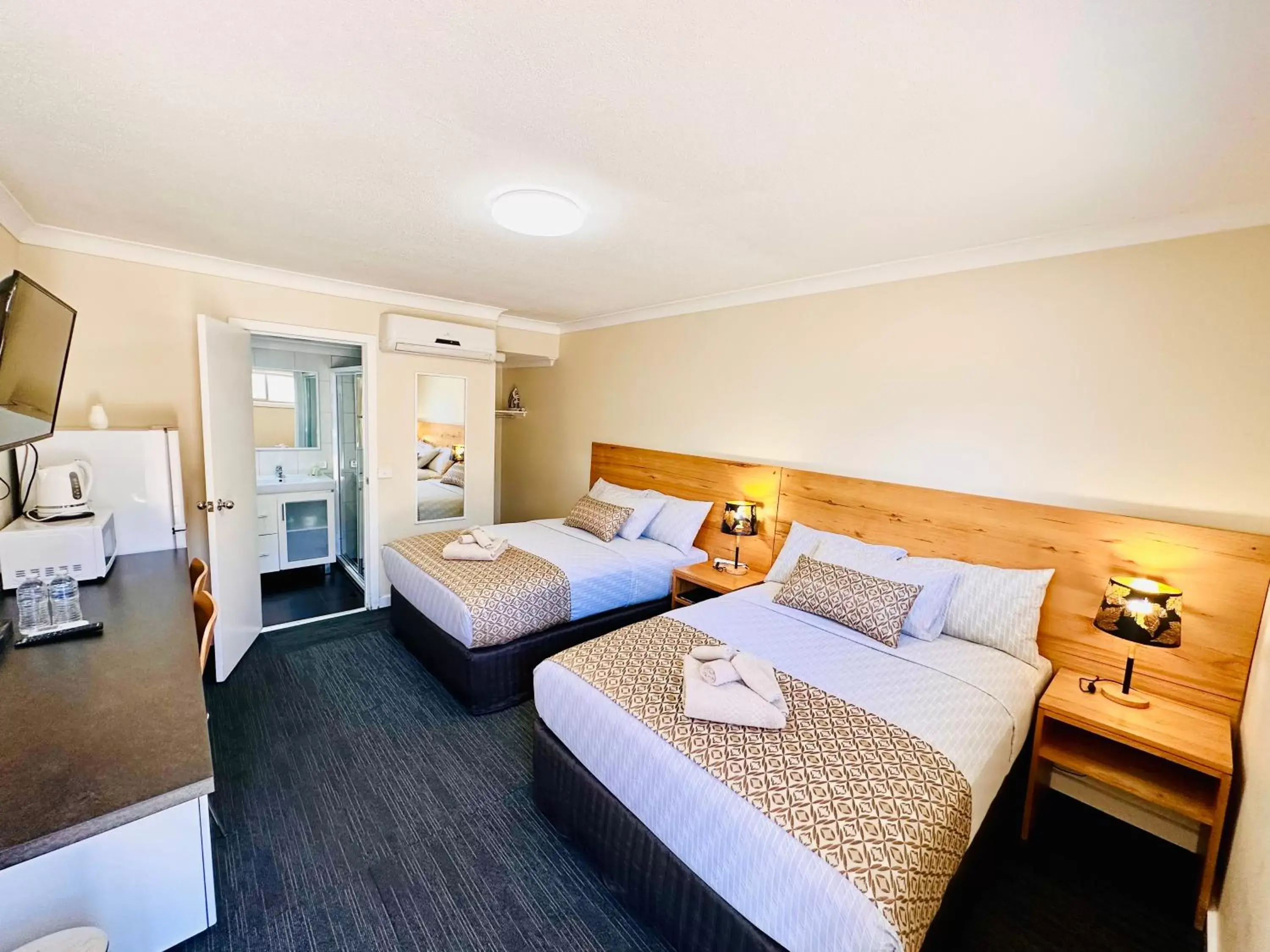 Superior Double or Twin Room in Auto Lodge Motor Inn Superior Double or Twin Room in Auto Lodge Motor Inn