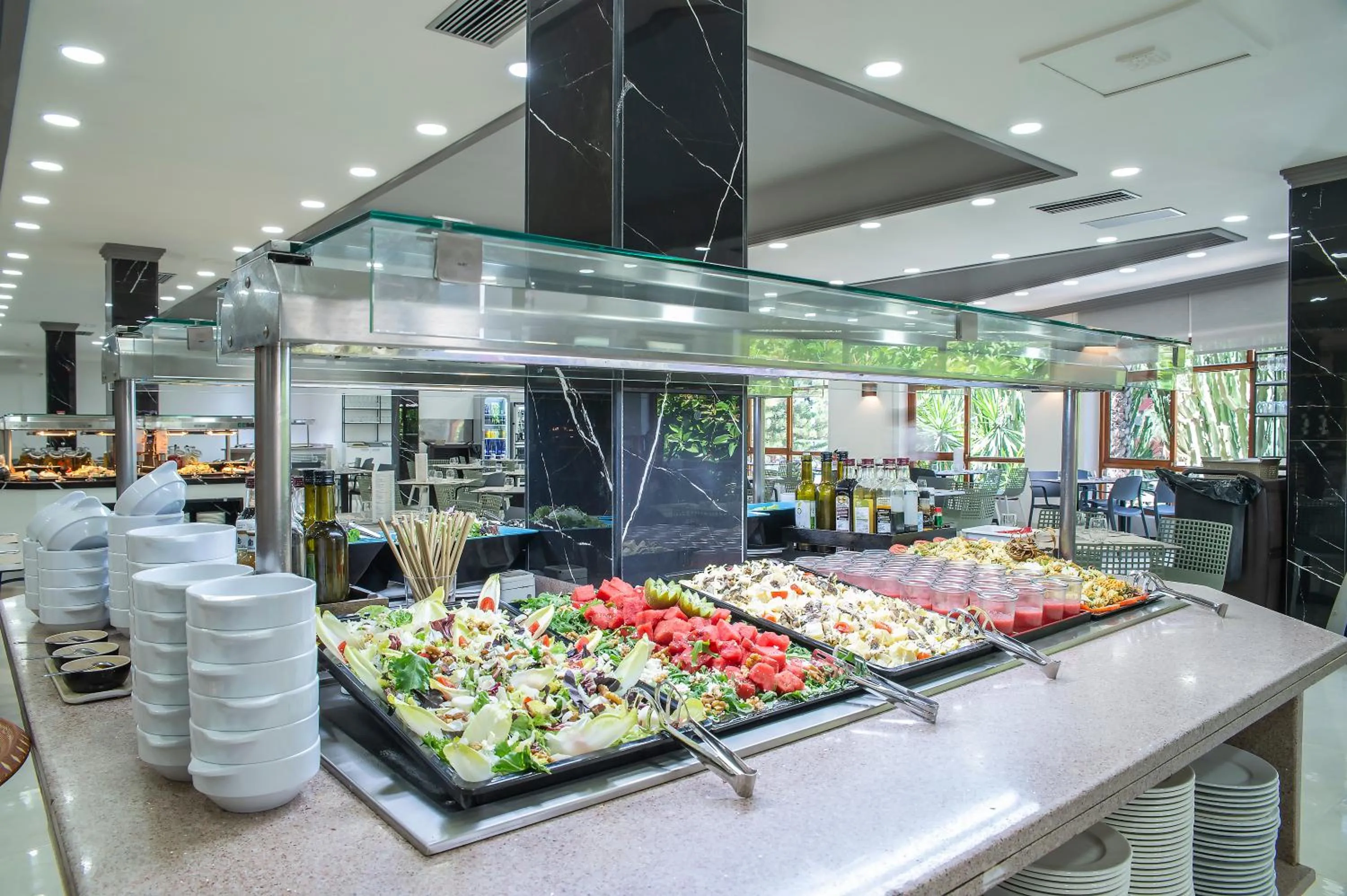 Restaurant/places to eat in Hotel Benidorm East by Pierre & Vacances