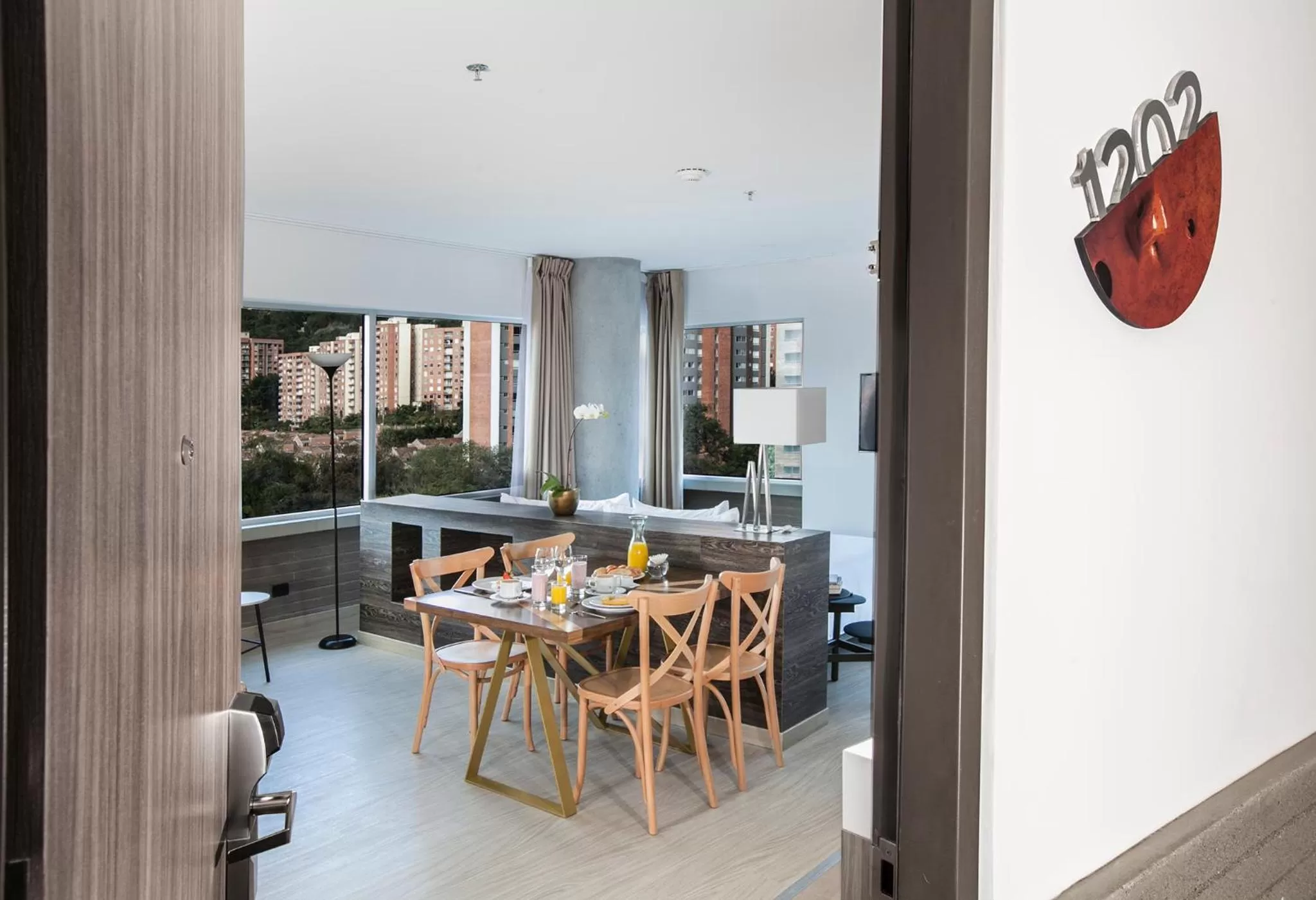 Photo of the whole room in Viaggio Medellín Grand Select