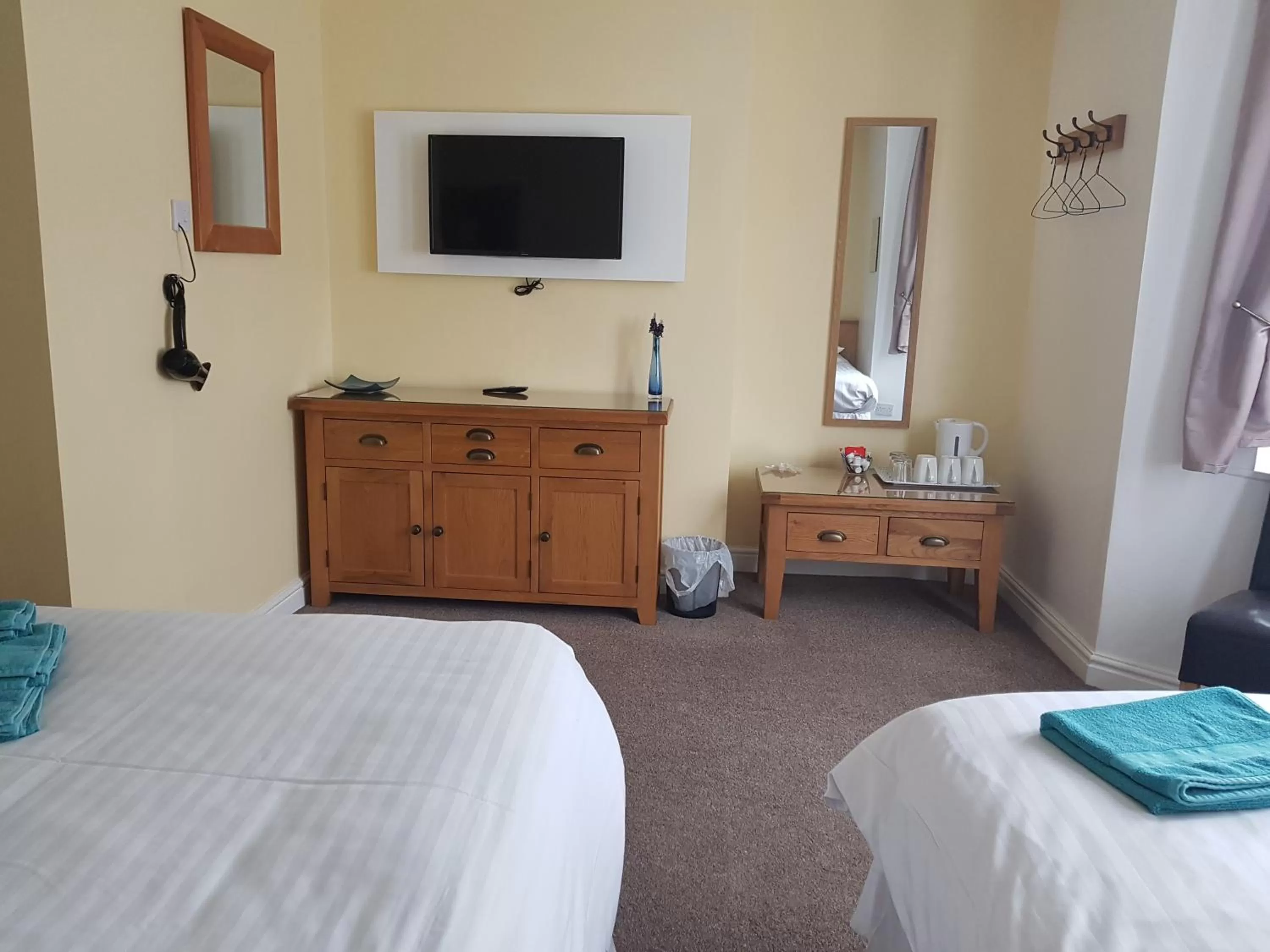 Bed in The Beacon Hotel