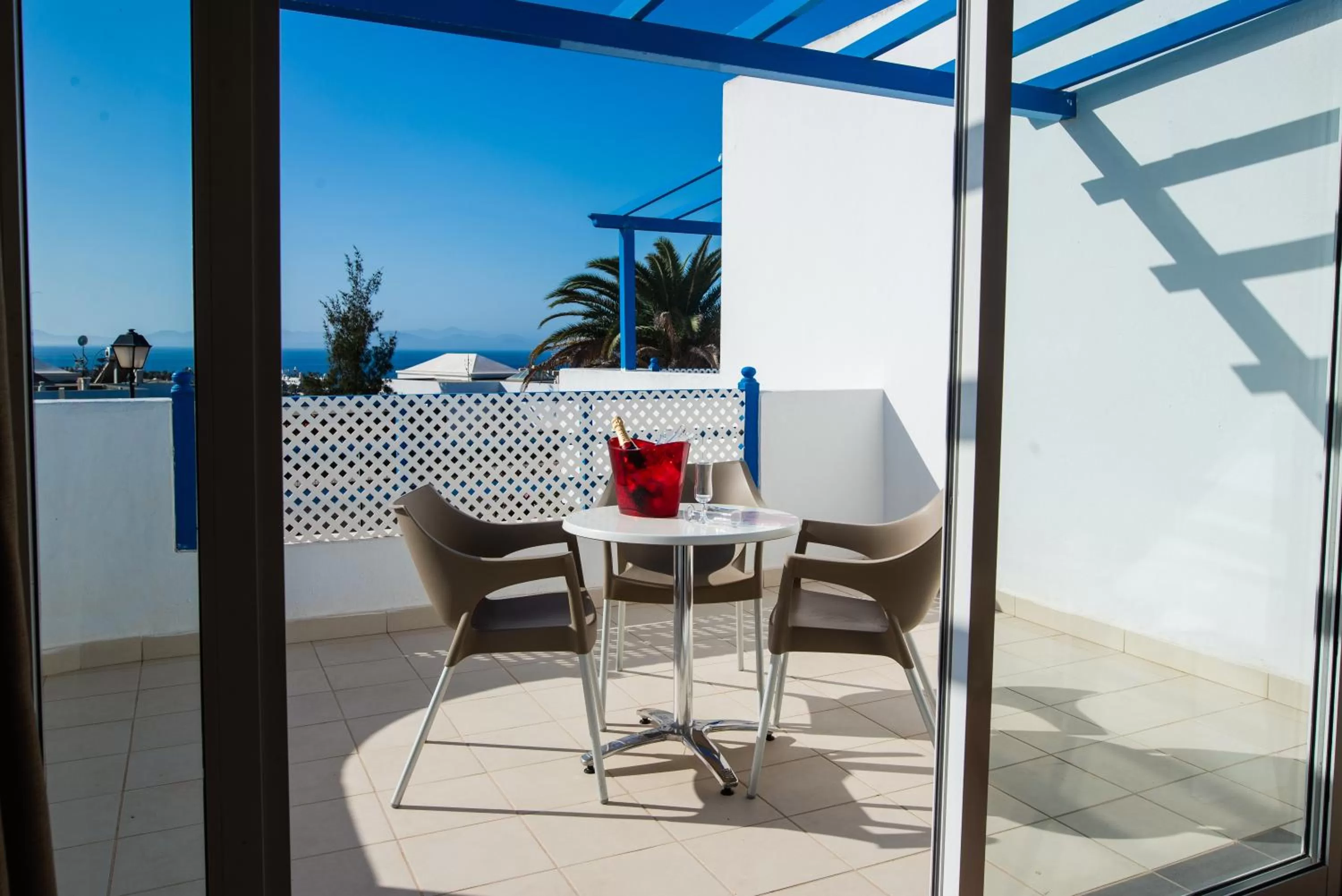 Balcony/Terrace in HL Paradise Island