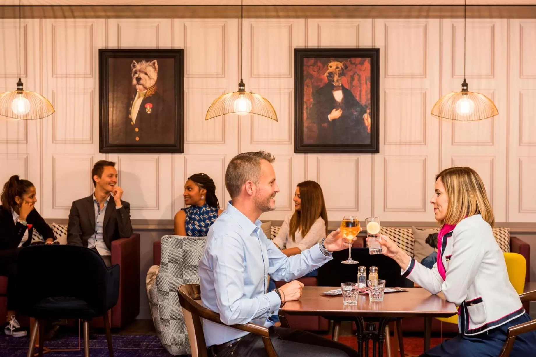 Restaurant/places to eat in Mercure Paris Roissy CDG