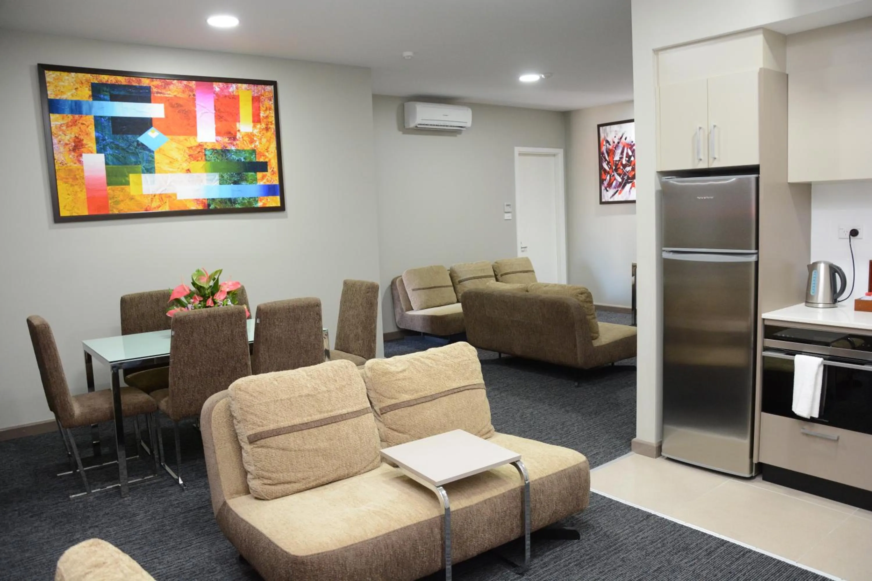 Seating area in Ratsun Nadi Airport Apartment Hotel