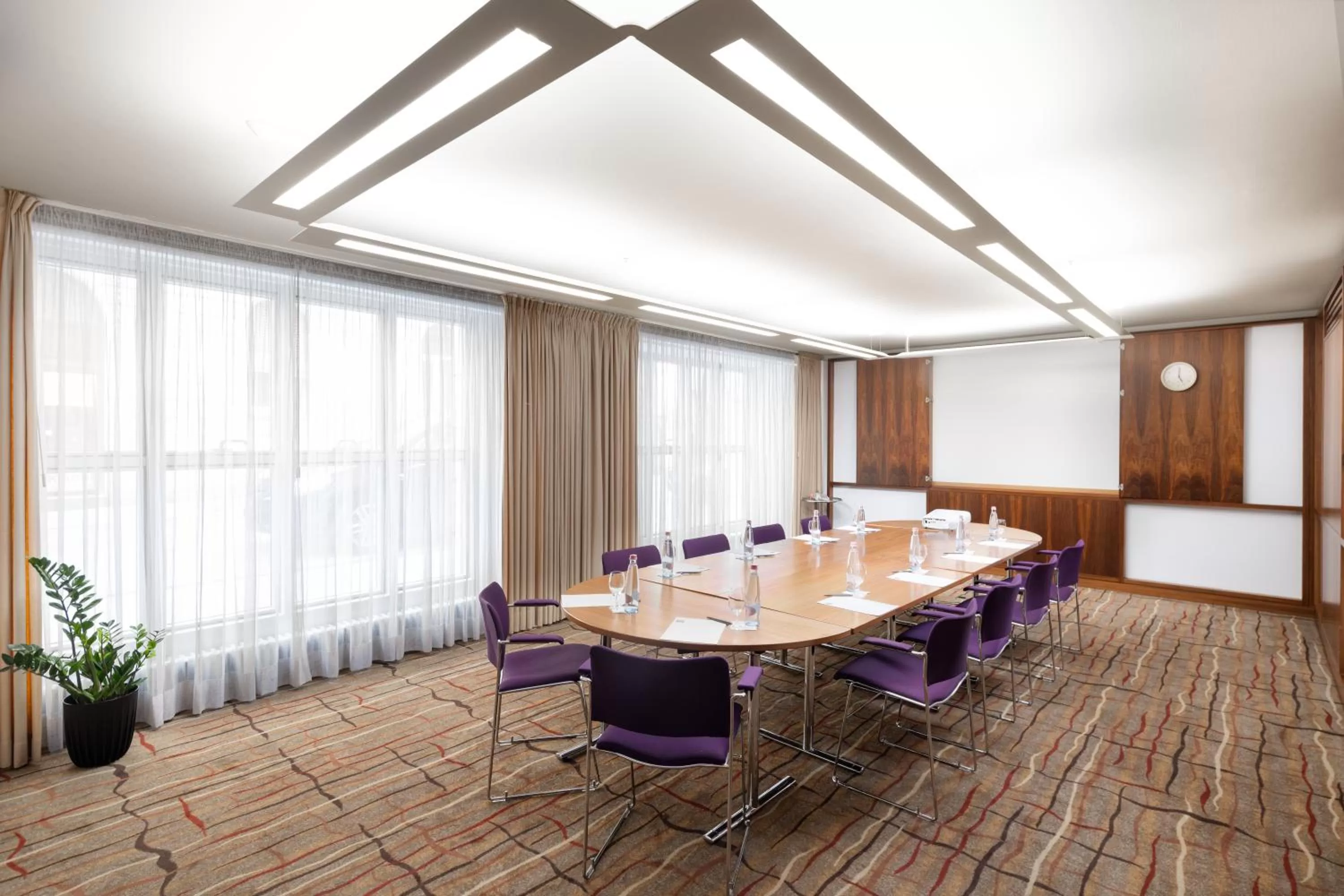 Business facilities in K+K Hotel Opera