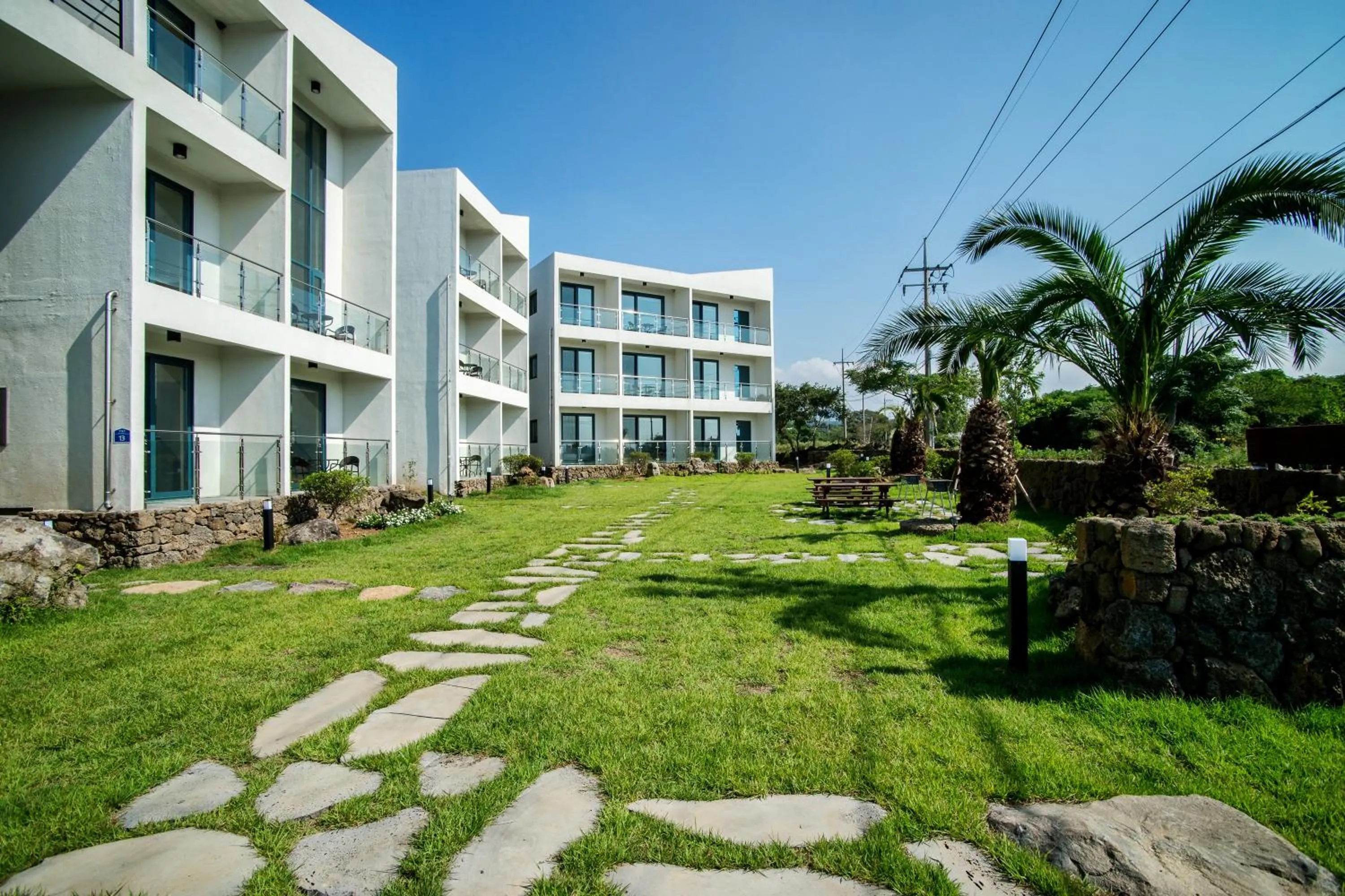 Garden in Poema Stay Pension