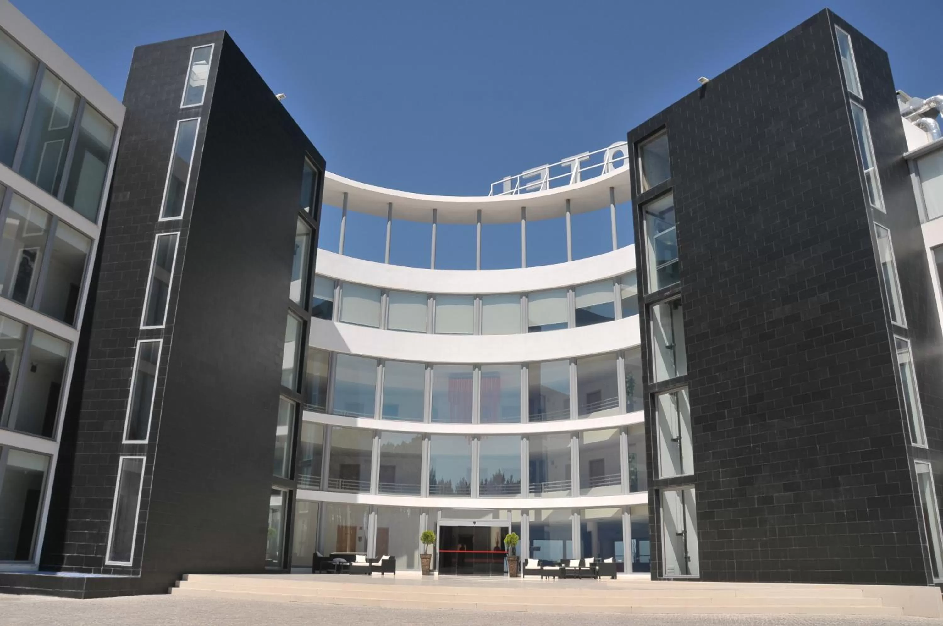 Nearby landmark in Hotel Miramar Sul