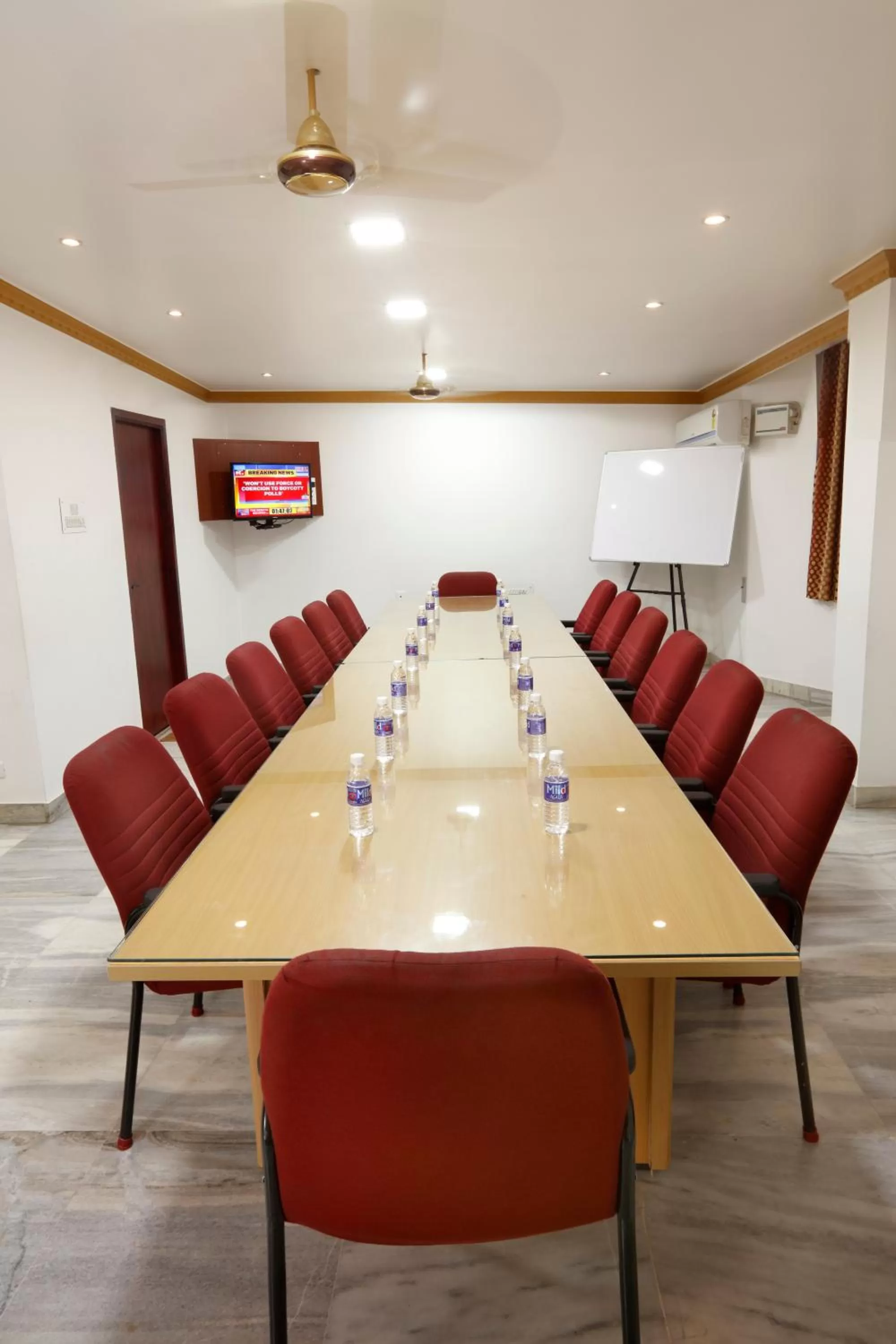 Business facilities in Sri Aarvee Hotels