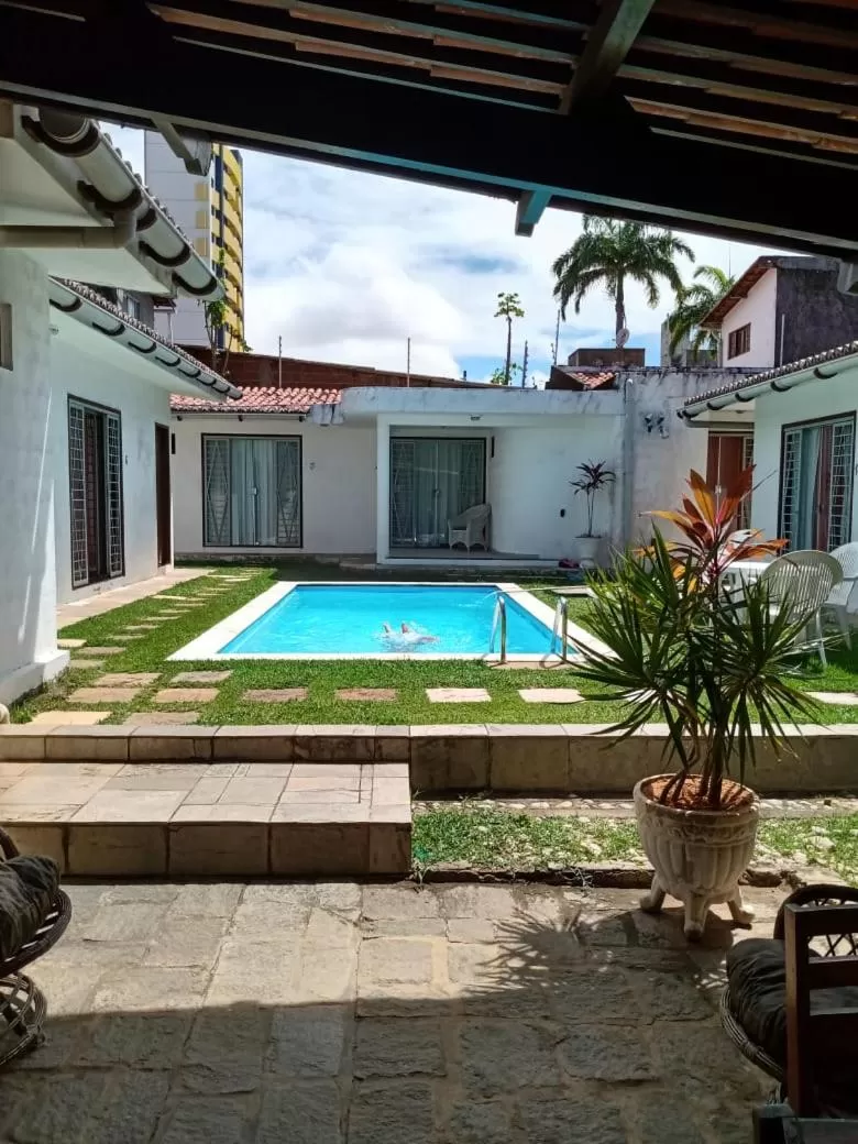 Swimming Pool in Pousada Italia