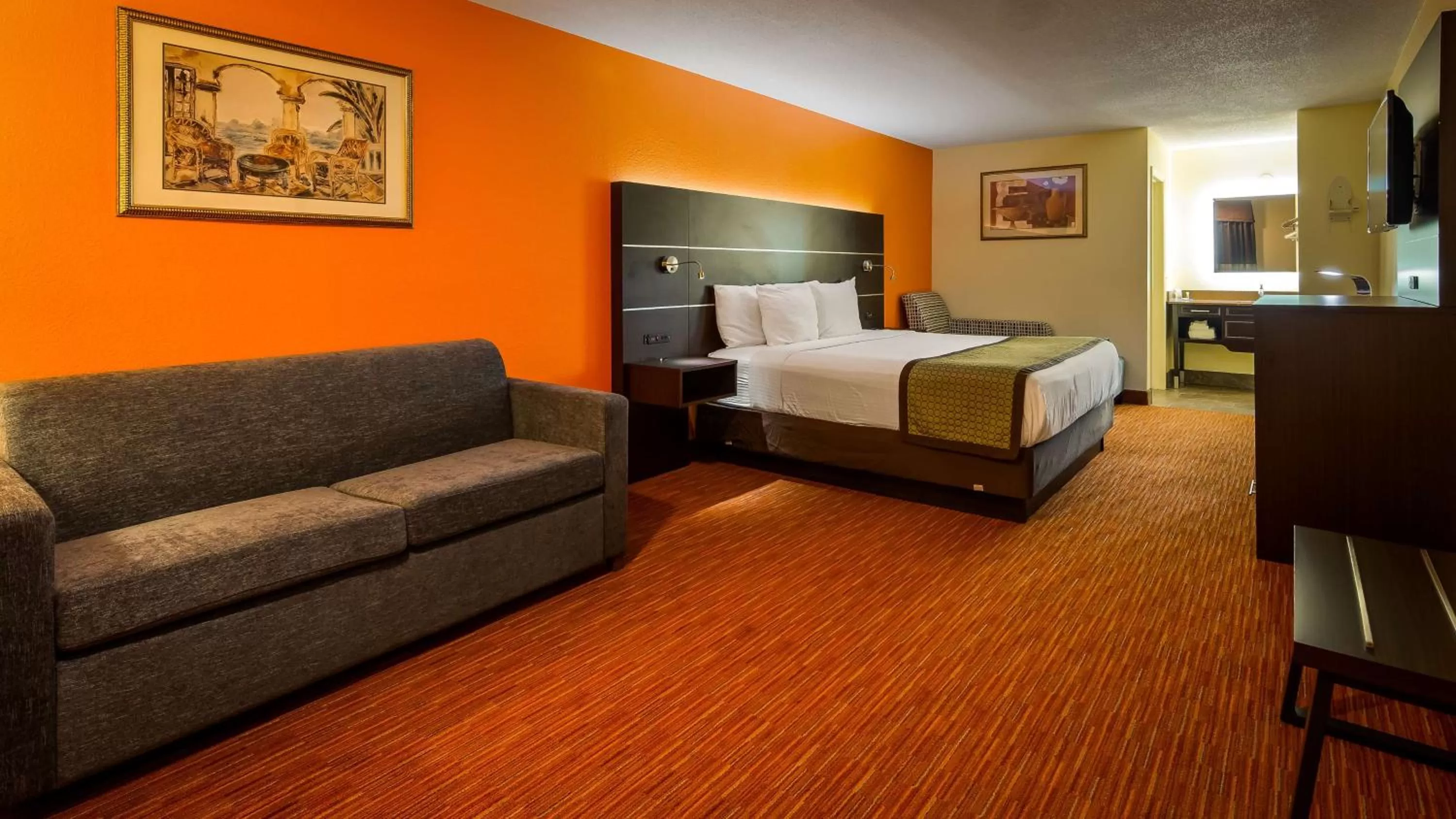 King Suite with Sofa Bed in SureStay Hotel by Best Western Manning