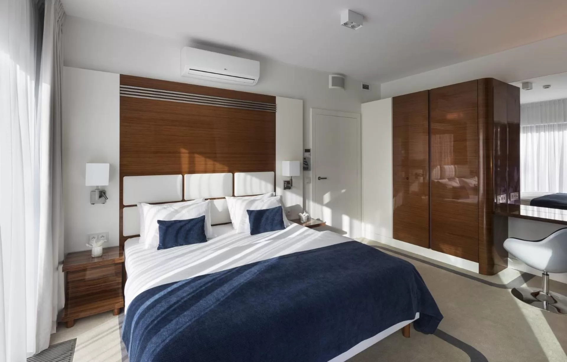 Bed in Hotel Sopot - Hotel, Conference & SPA