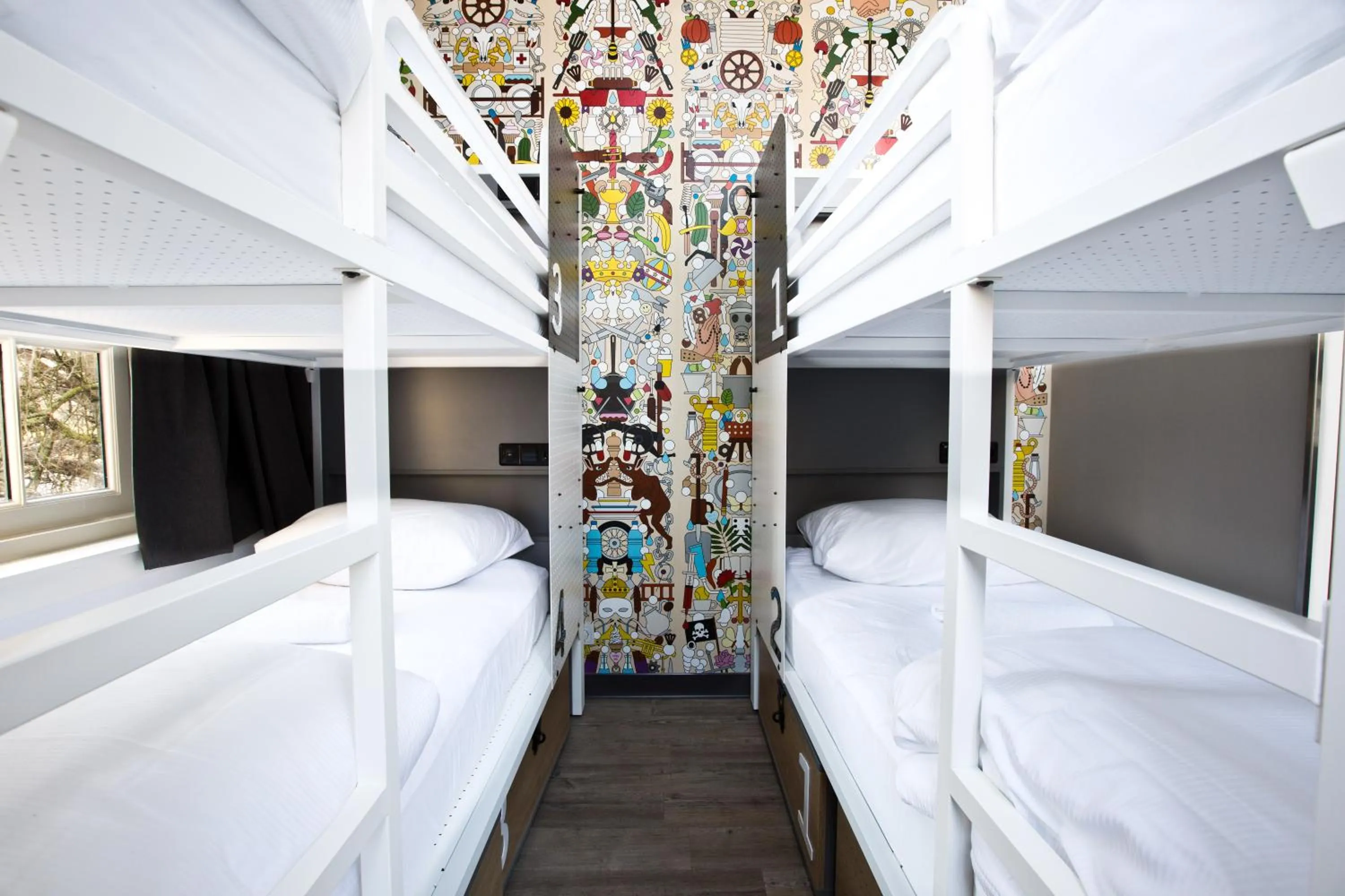 bunk bed, Bed in Generator Amsterdam