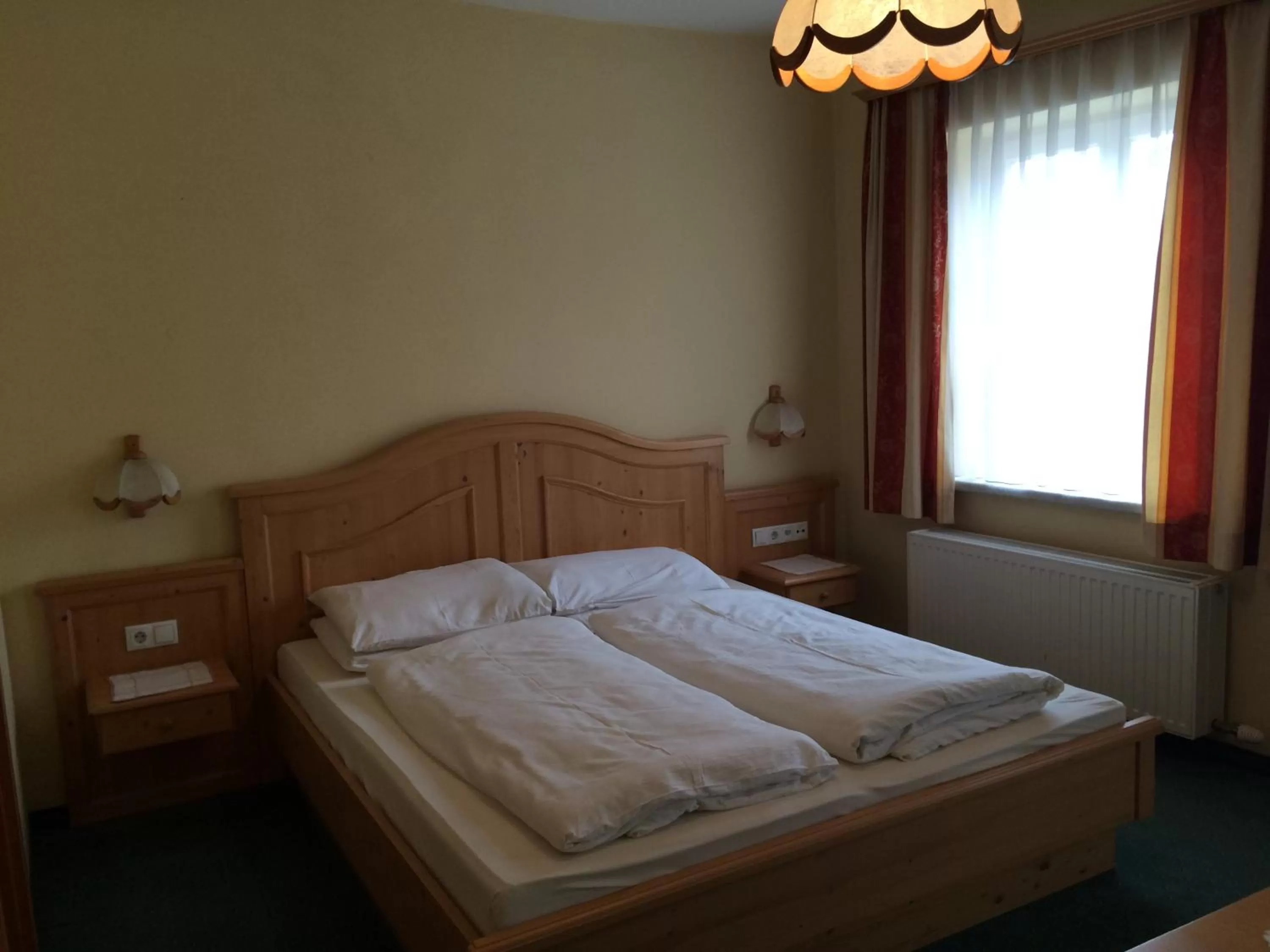 Bed in Gasthof Knappenwirt