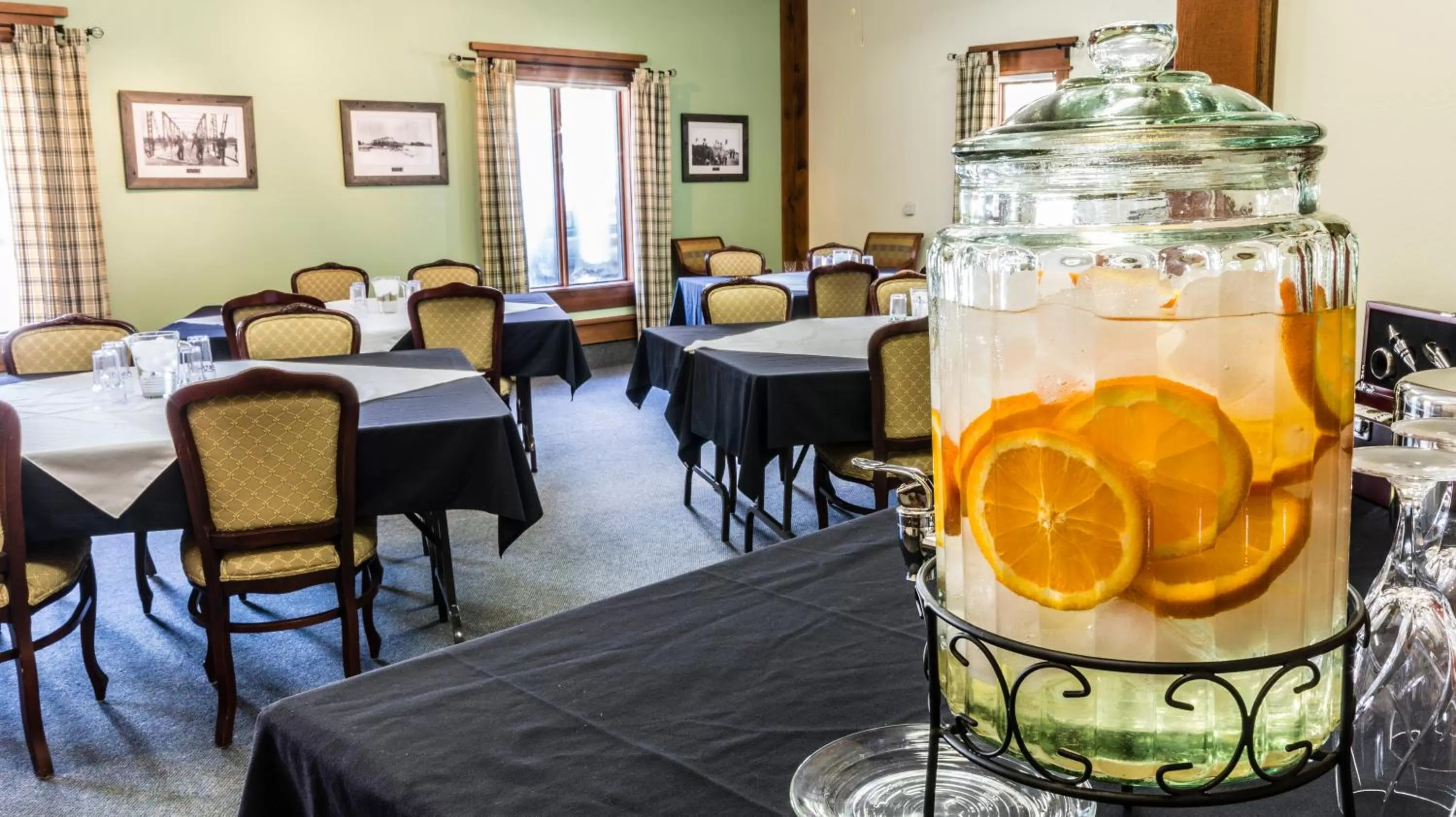 Meeting/conference room in Rustlers Lodge