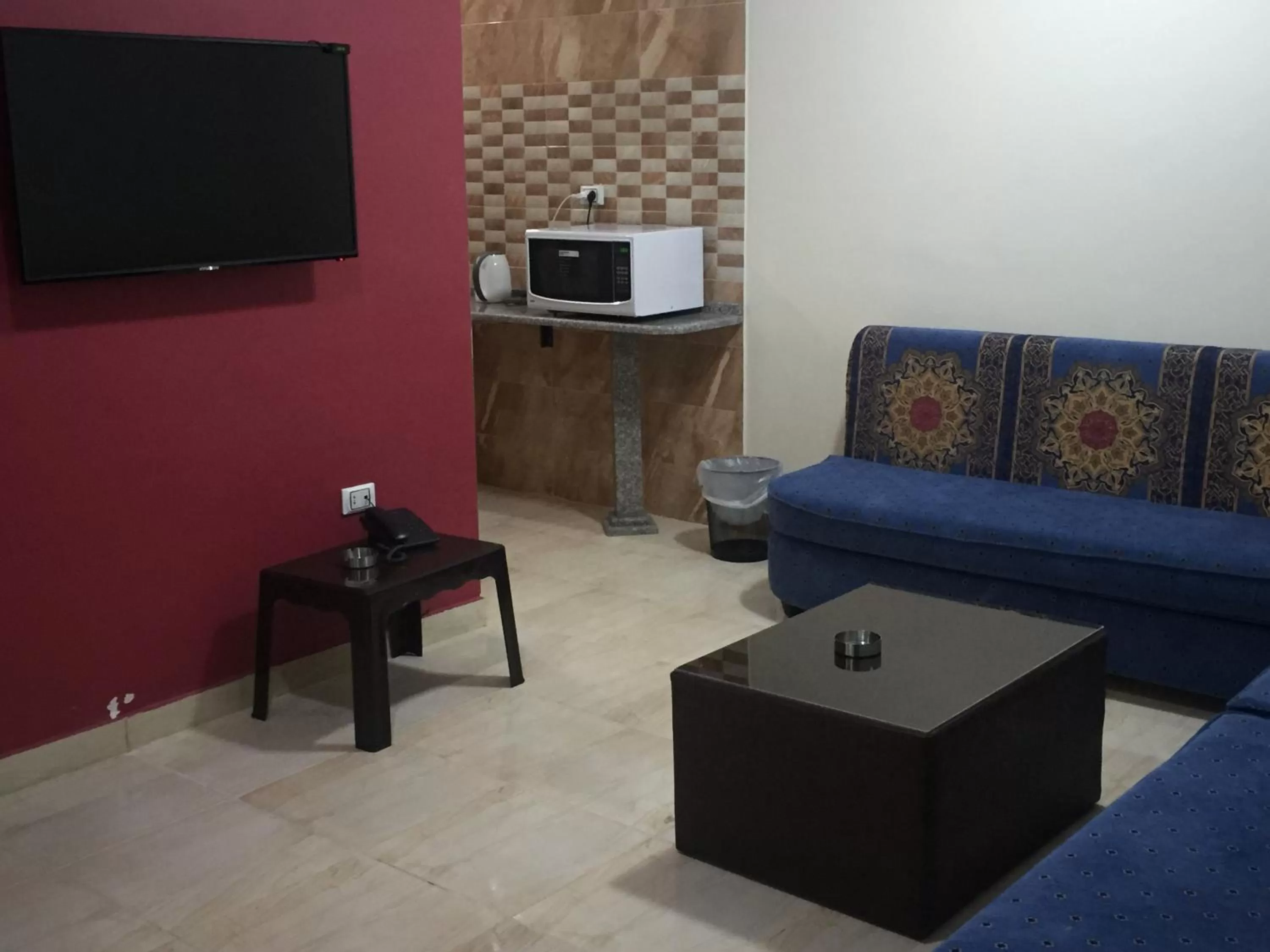 Seating Area in Al haramain Furnished Apartments