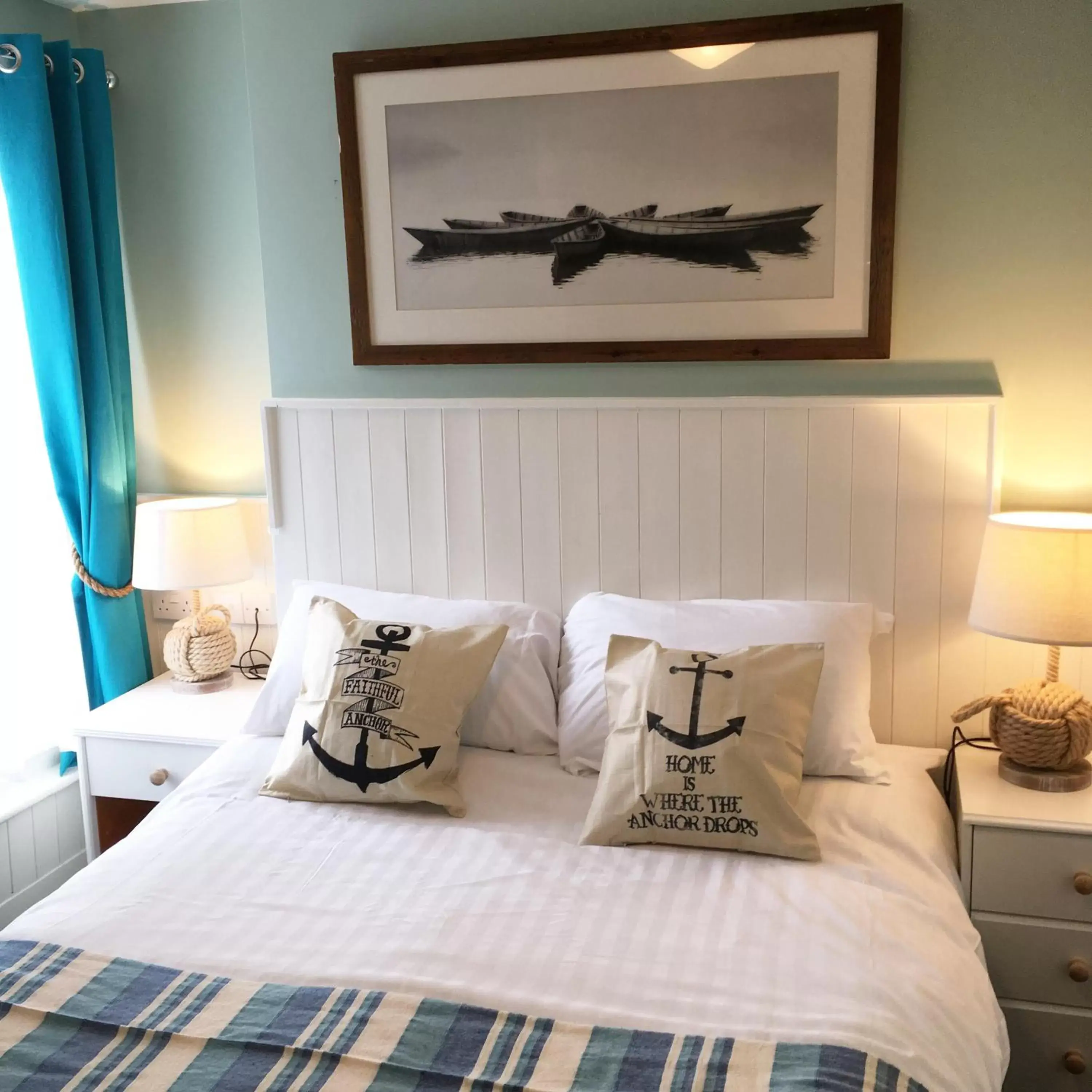 Double Room in The Clarendon Hotel Double Room in The Clarendon Hotel