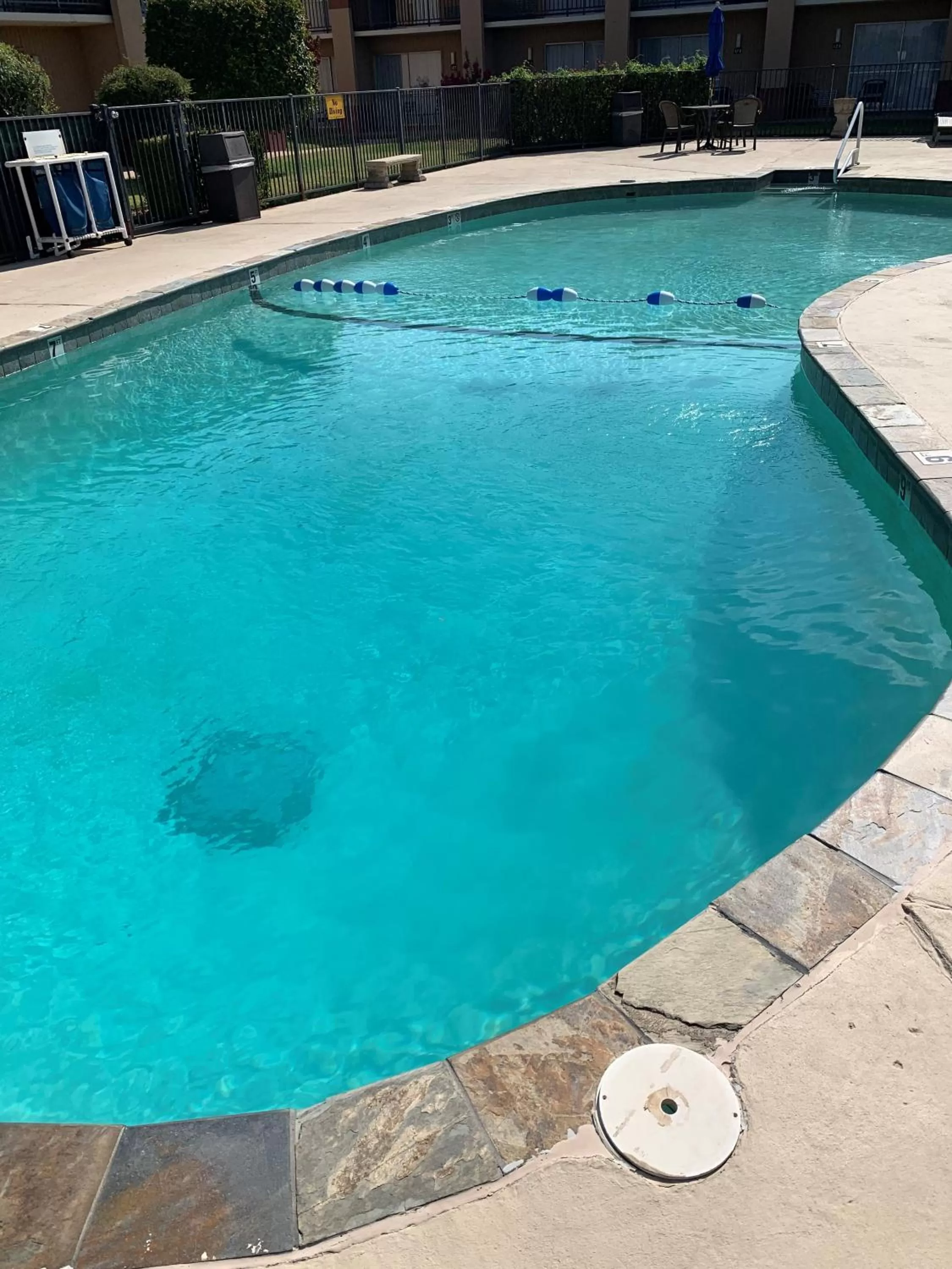 Swimming pool in Howard Johnson by Wyndham Oklahoma City OKC Airport, Fairgrounds, I40
