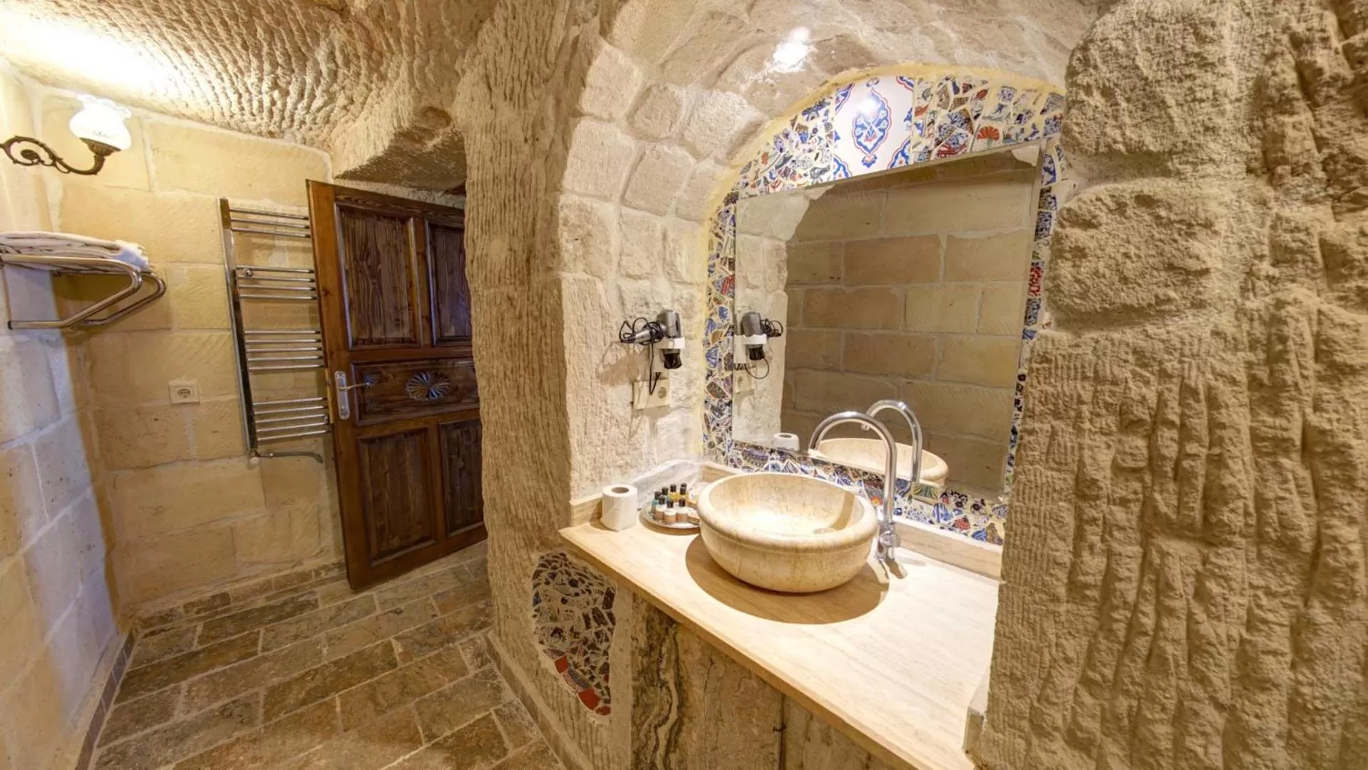 Bathroom in Roc Of Cappadocia
