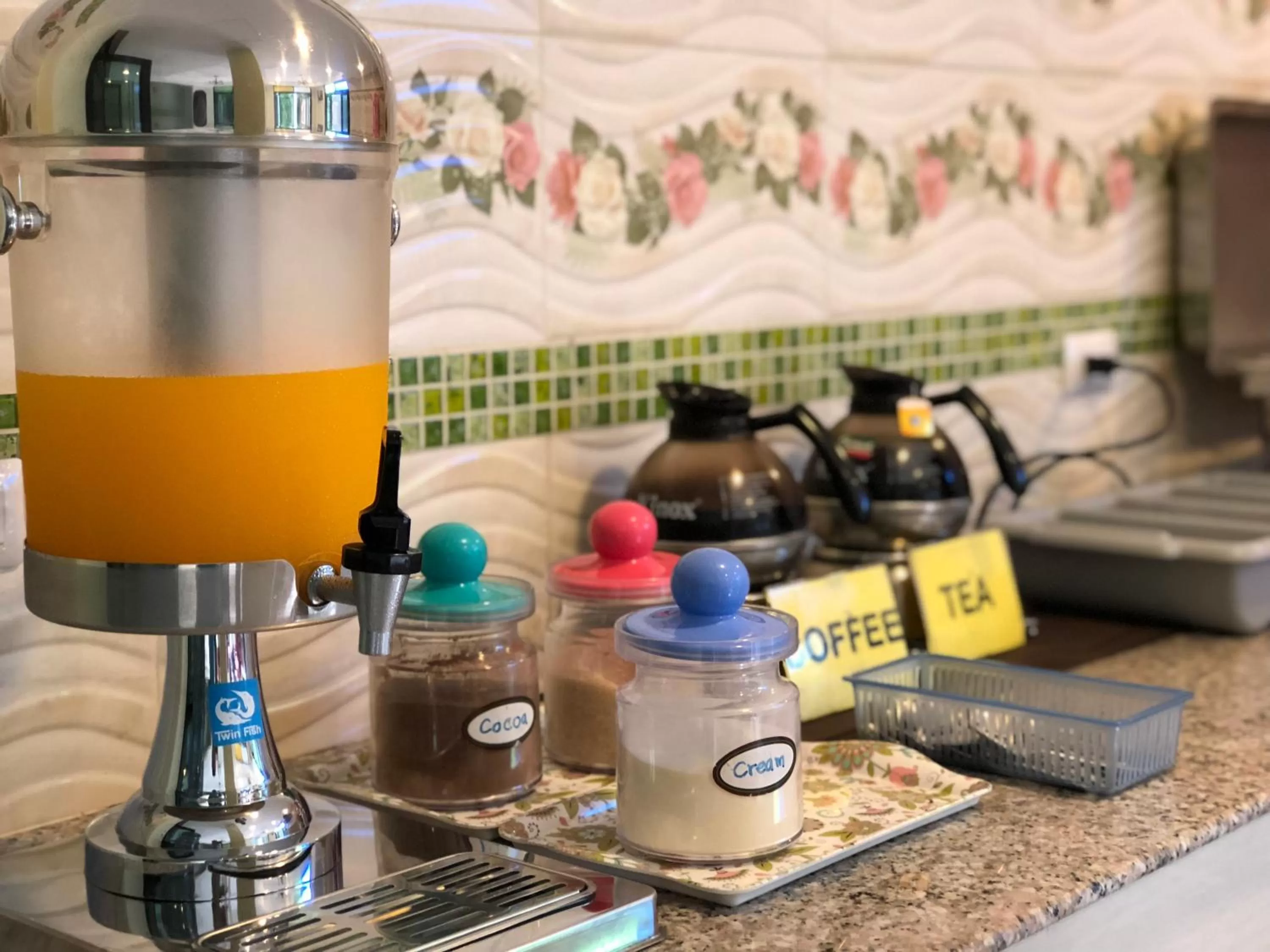 Riverside House Hotel