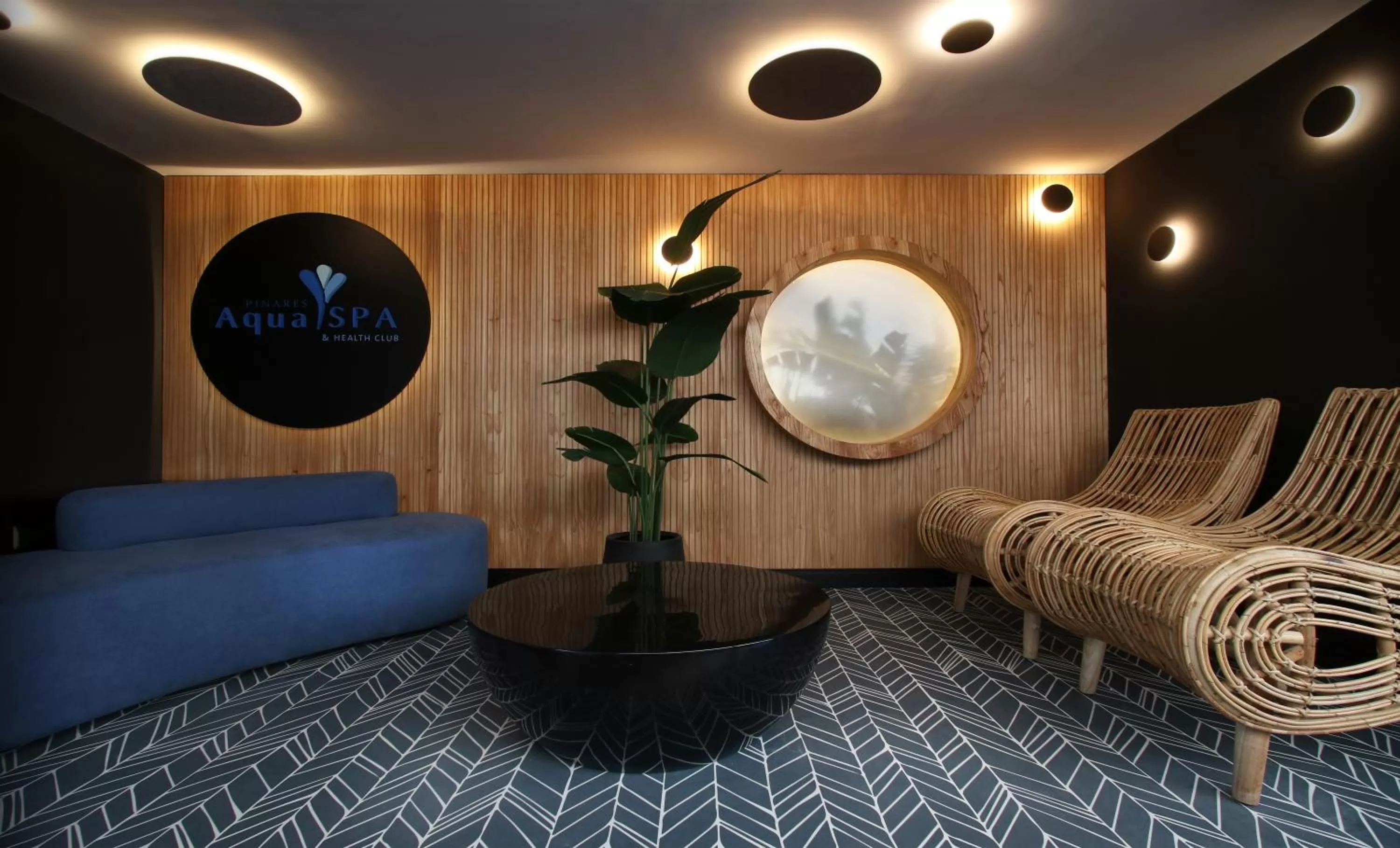 Spa and wellness centre/facilities in Pinares Panorama Suites, Spa & Convention Center