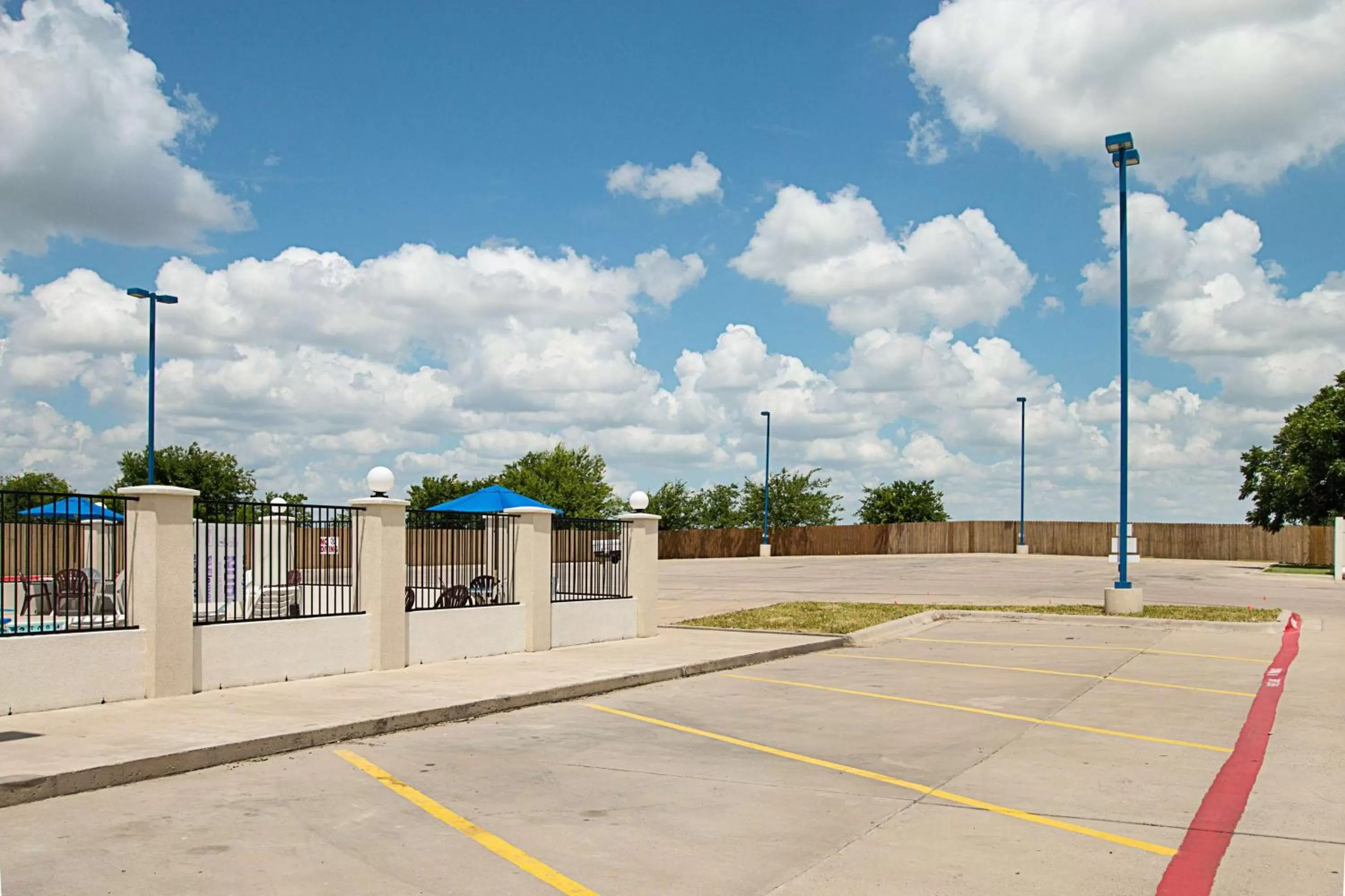 Property building in Motel 6-Cleburne, TX