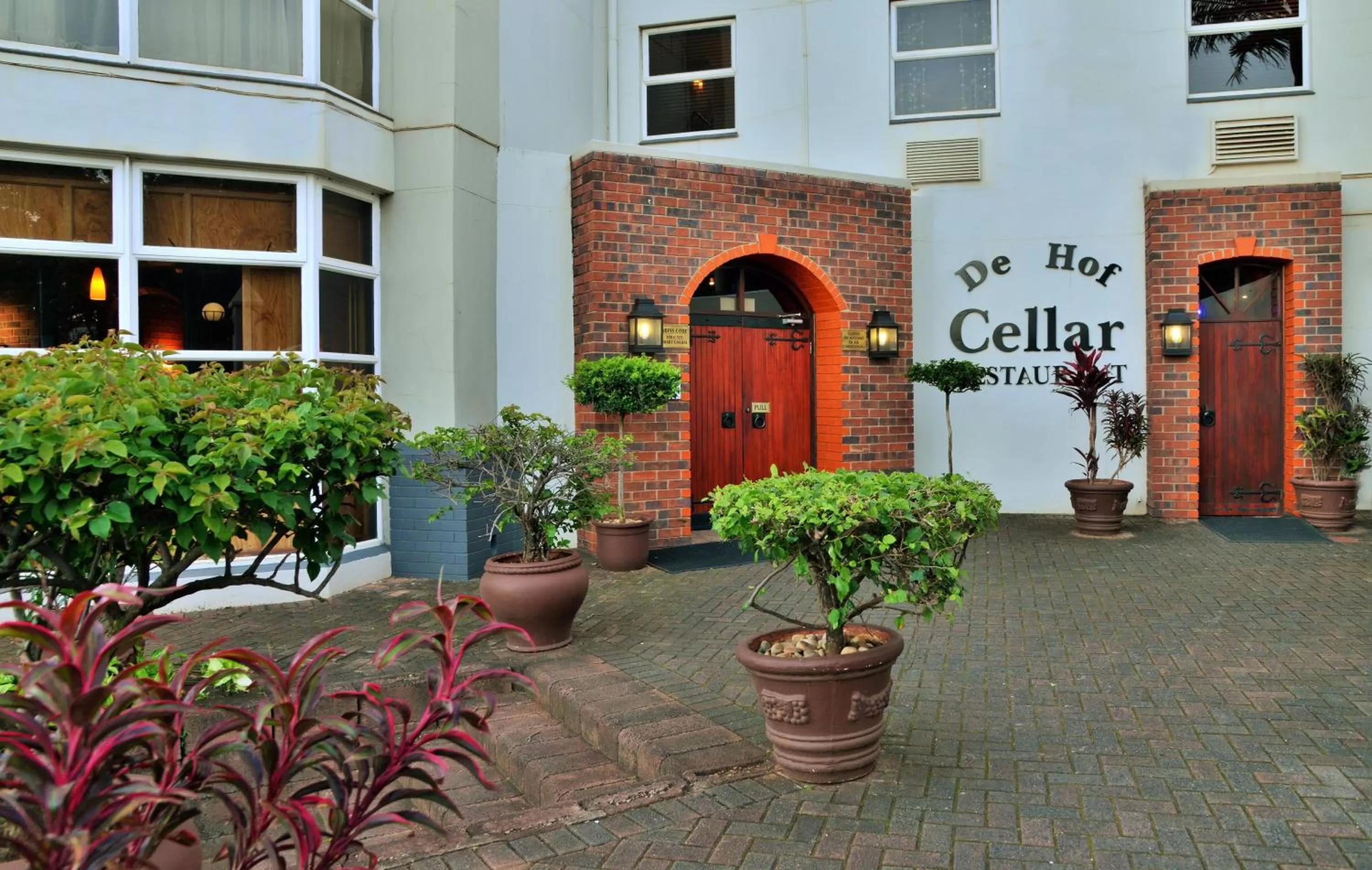 Facade/entrance in BON Hotel Empangeni