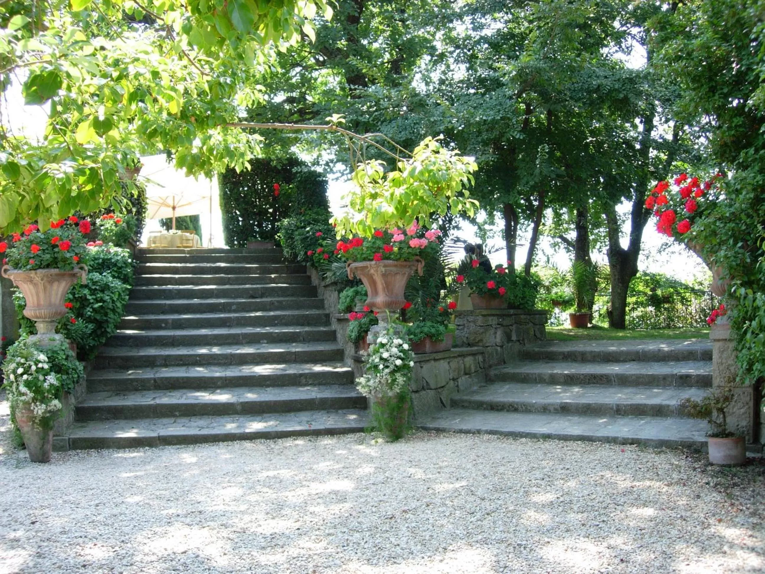 Facade/entrance in Villa Pocci